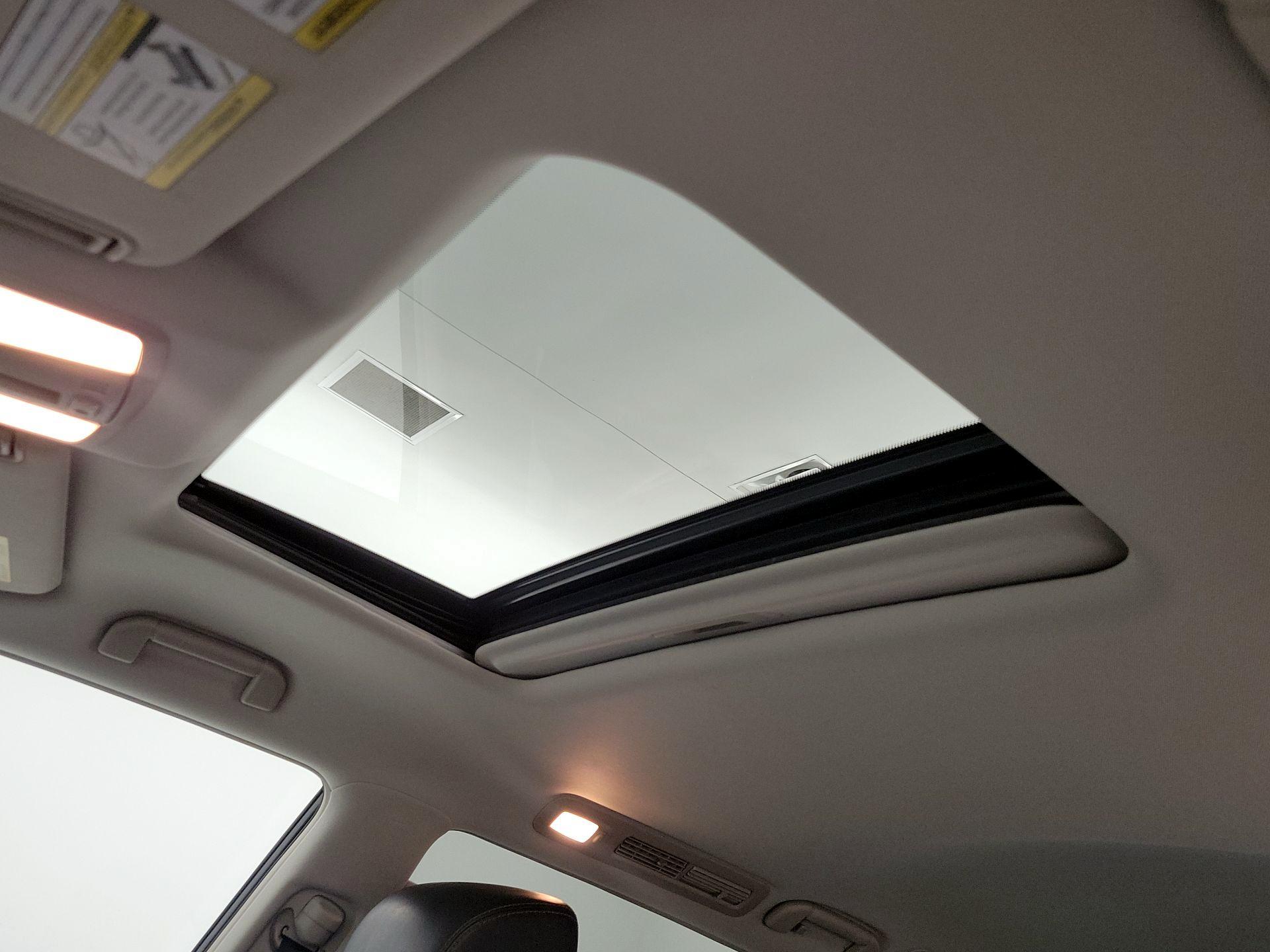 Thumbnail: 2017 Nissan Armada - 20