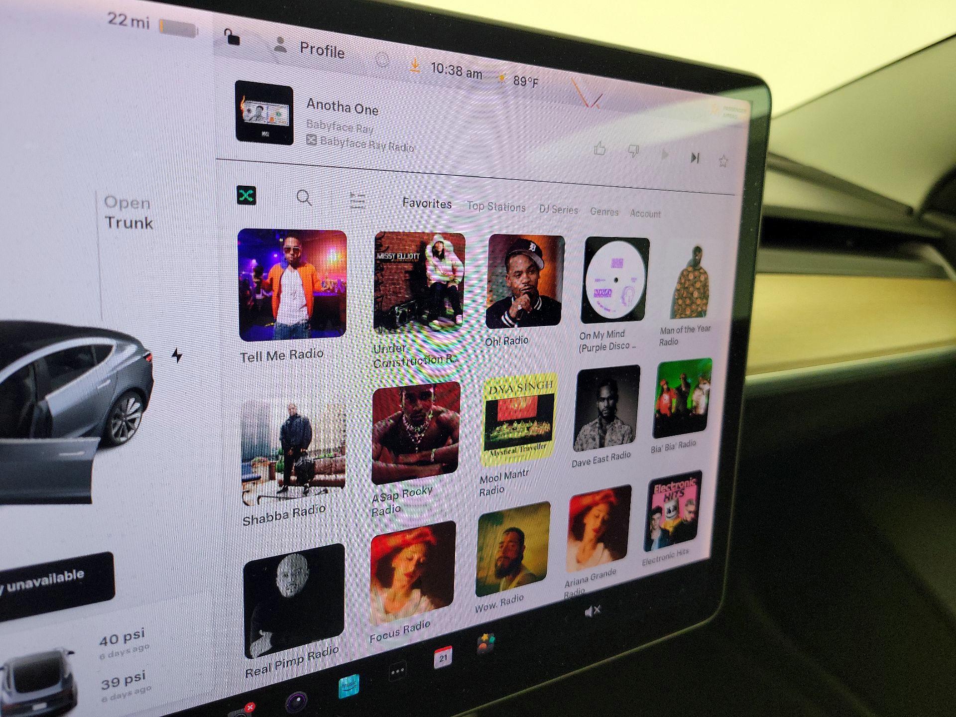 Thumbnail: 2019 Tesla Model 3 - 14