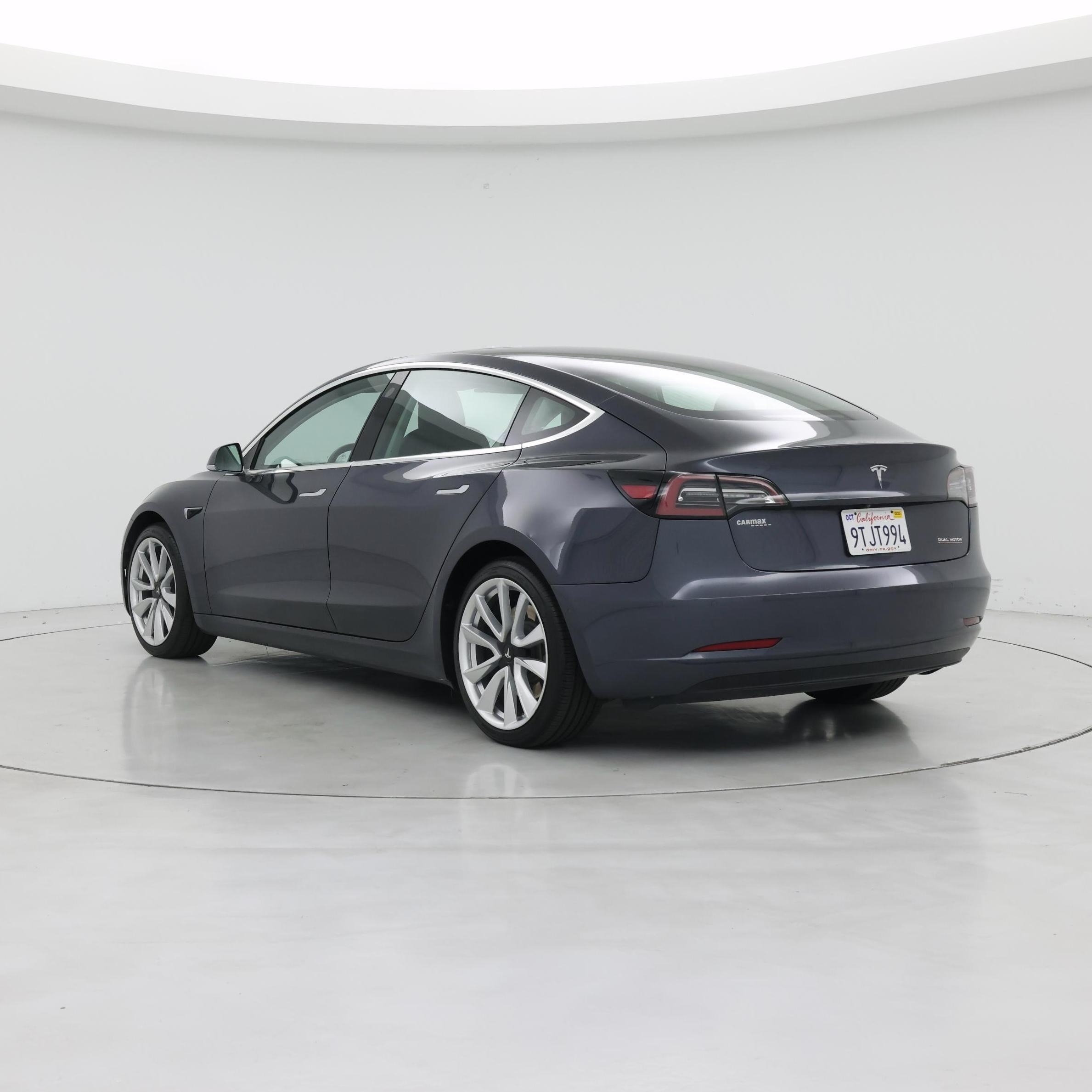 Thumbnail: 2019 Tesla Model 3 - 2