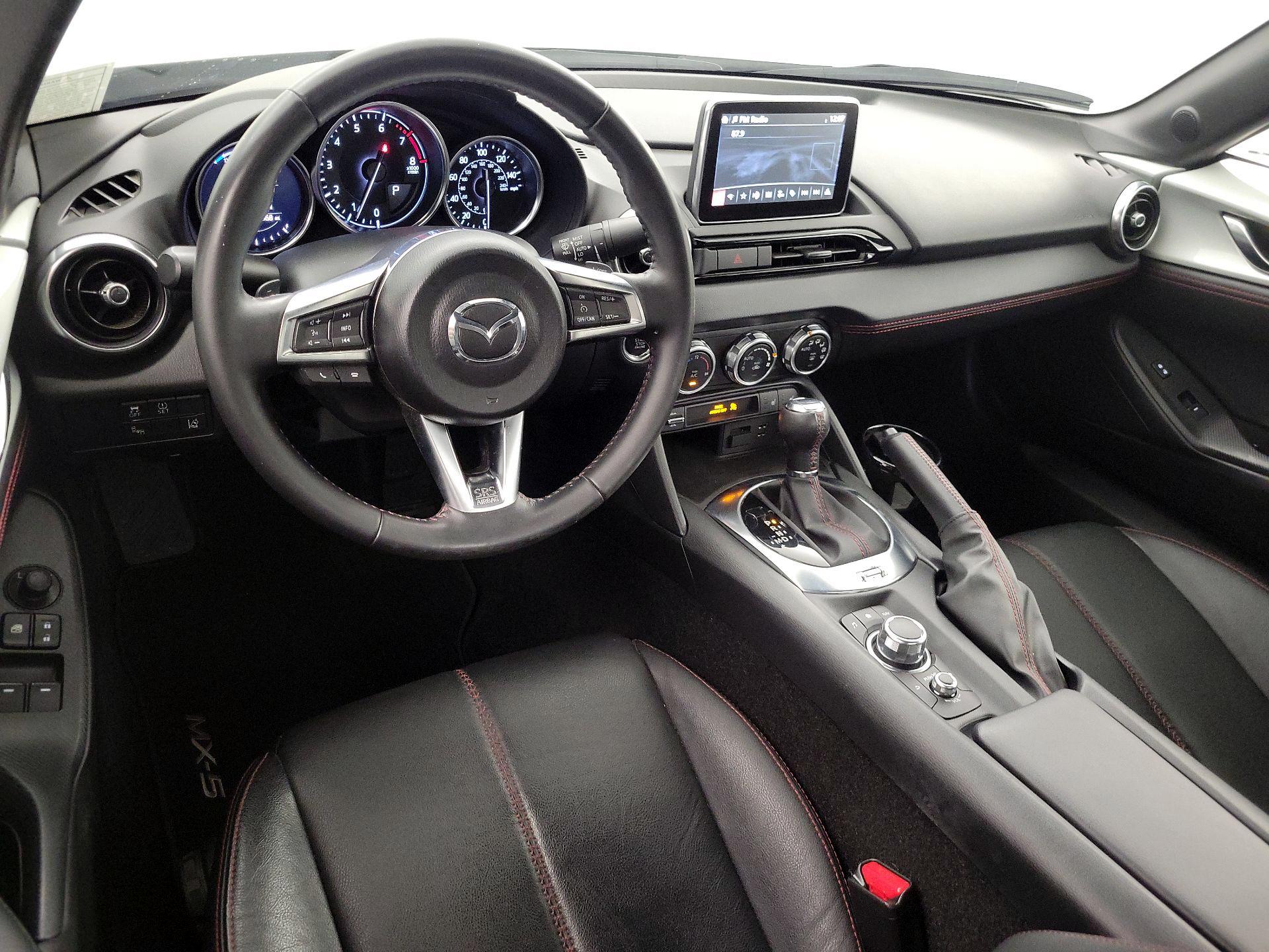 Thumbnail: 2017 Mazda MX-5 Miata - 9