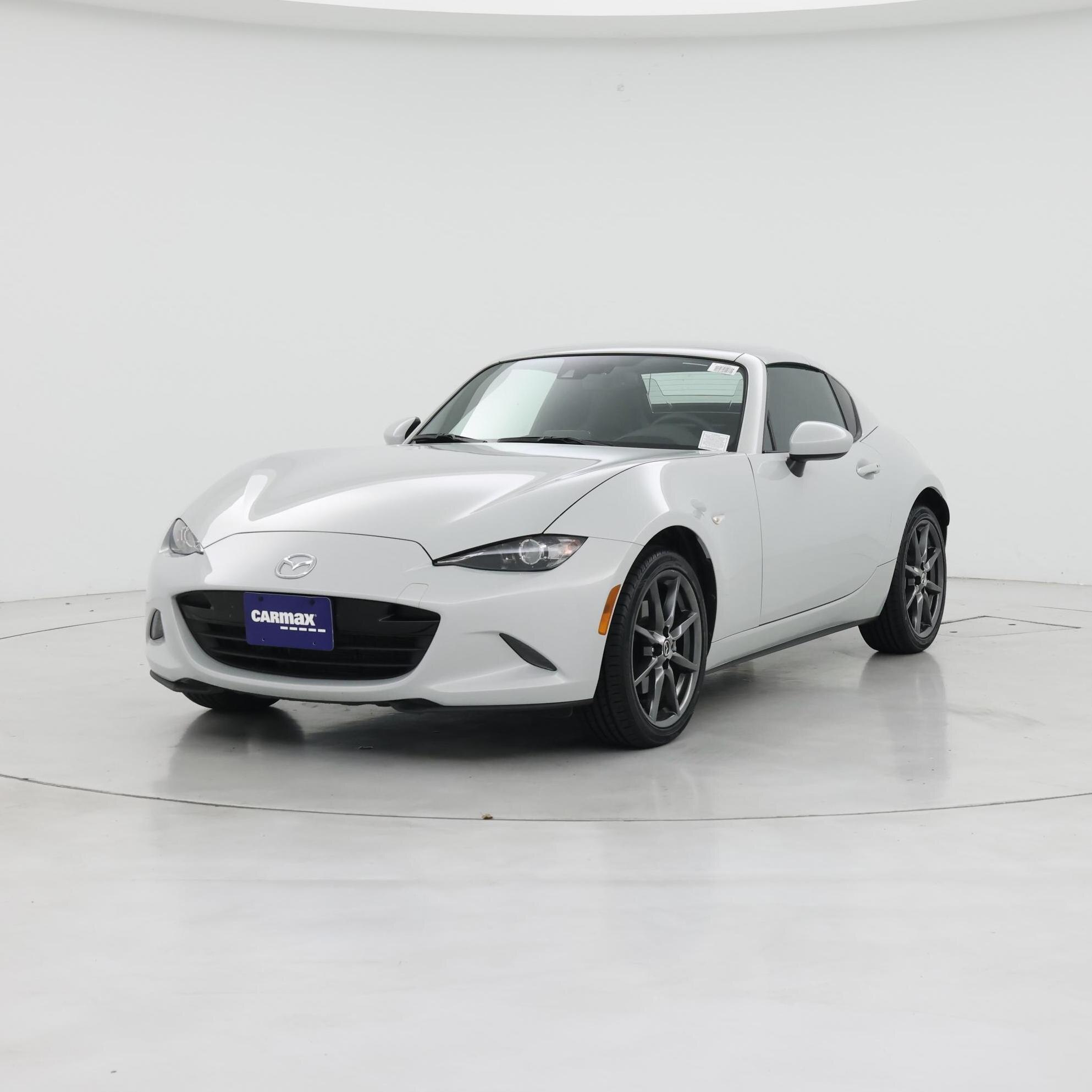Thumbnail: 2017 Mazda MX-5 Miata - 4