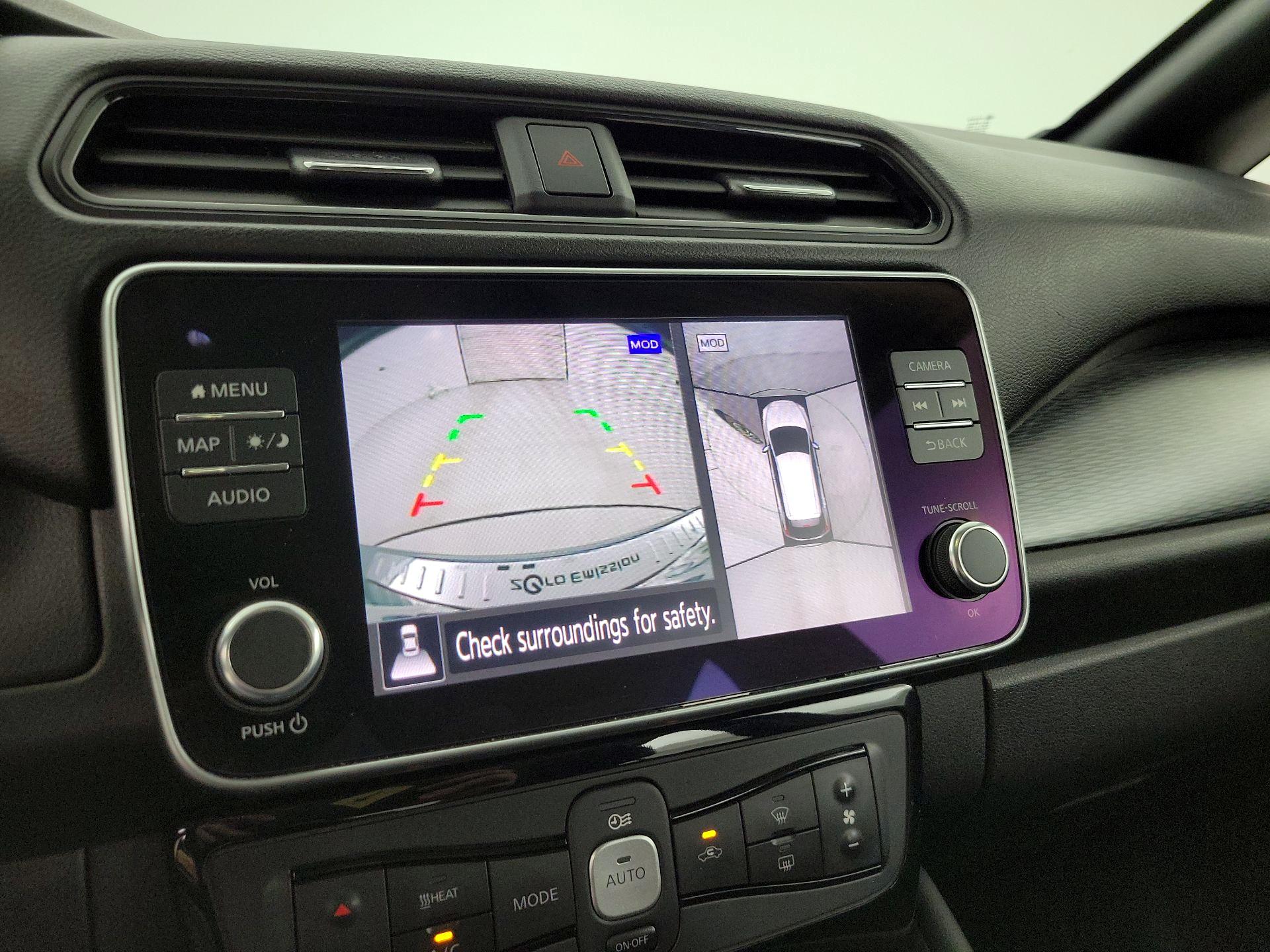 Thumbnail: 2020 Nissan Leaf - 15