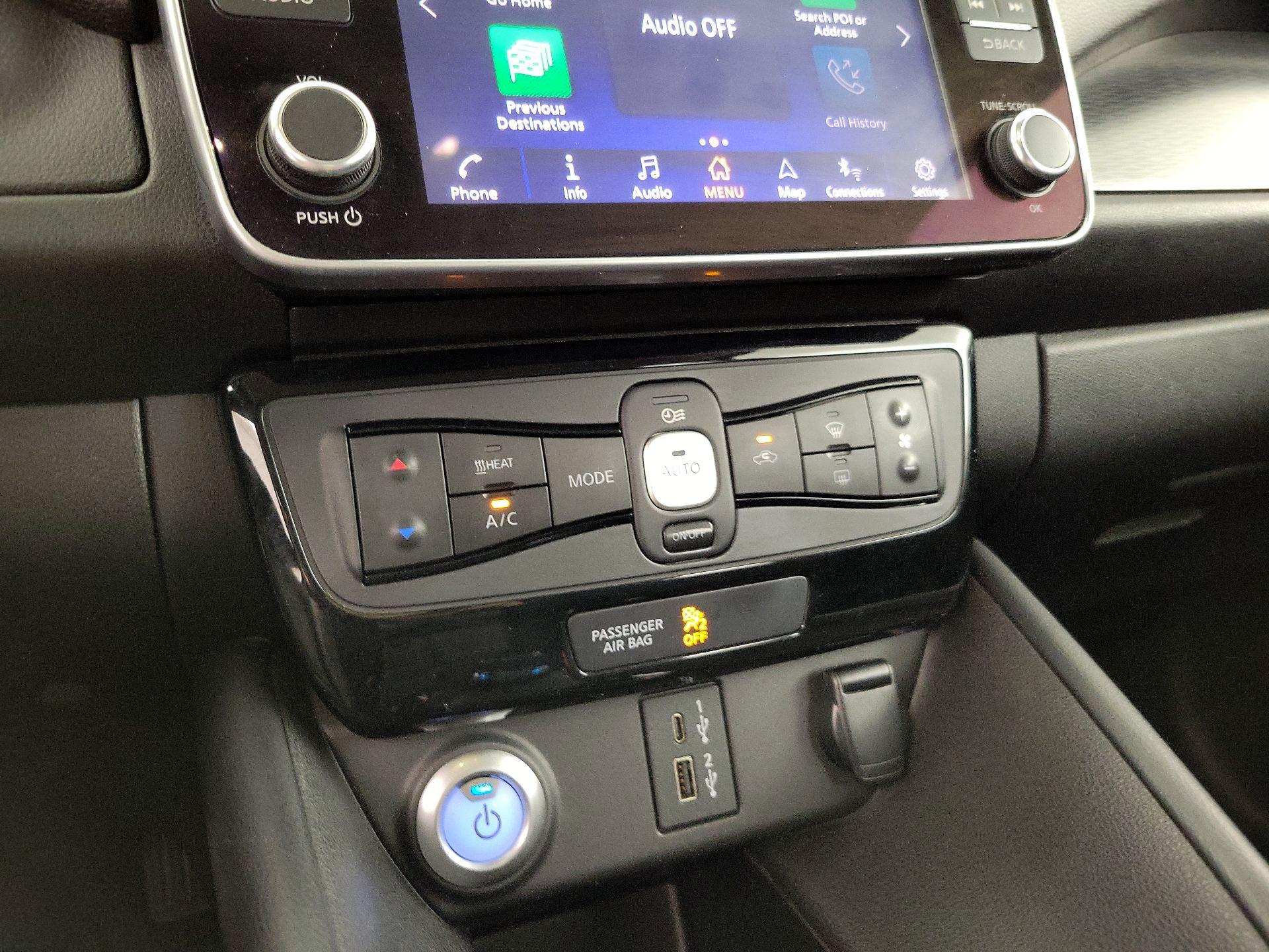 Thumbnail: 2020 Nissan Leaf - 17