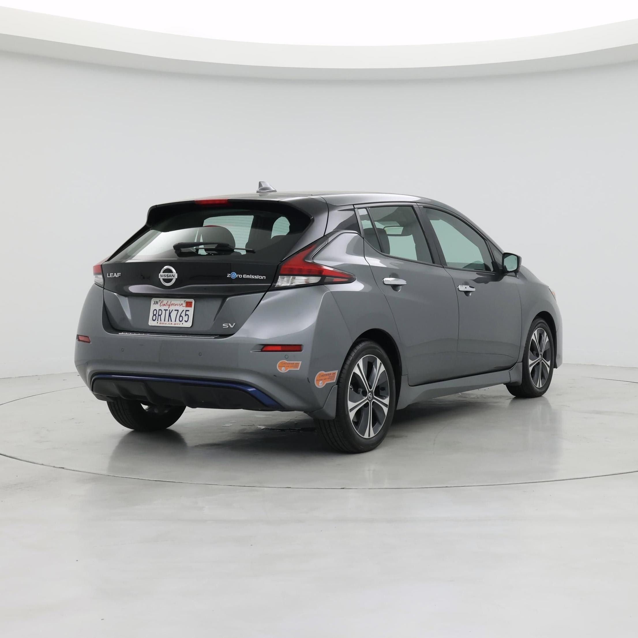 Thumbnail: 2020 Nissan Leaf - 8