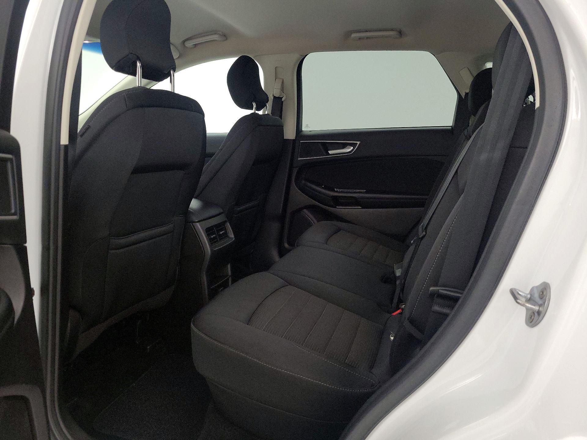 Thumbnail: 2017 Ford Edge - 19