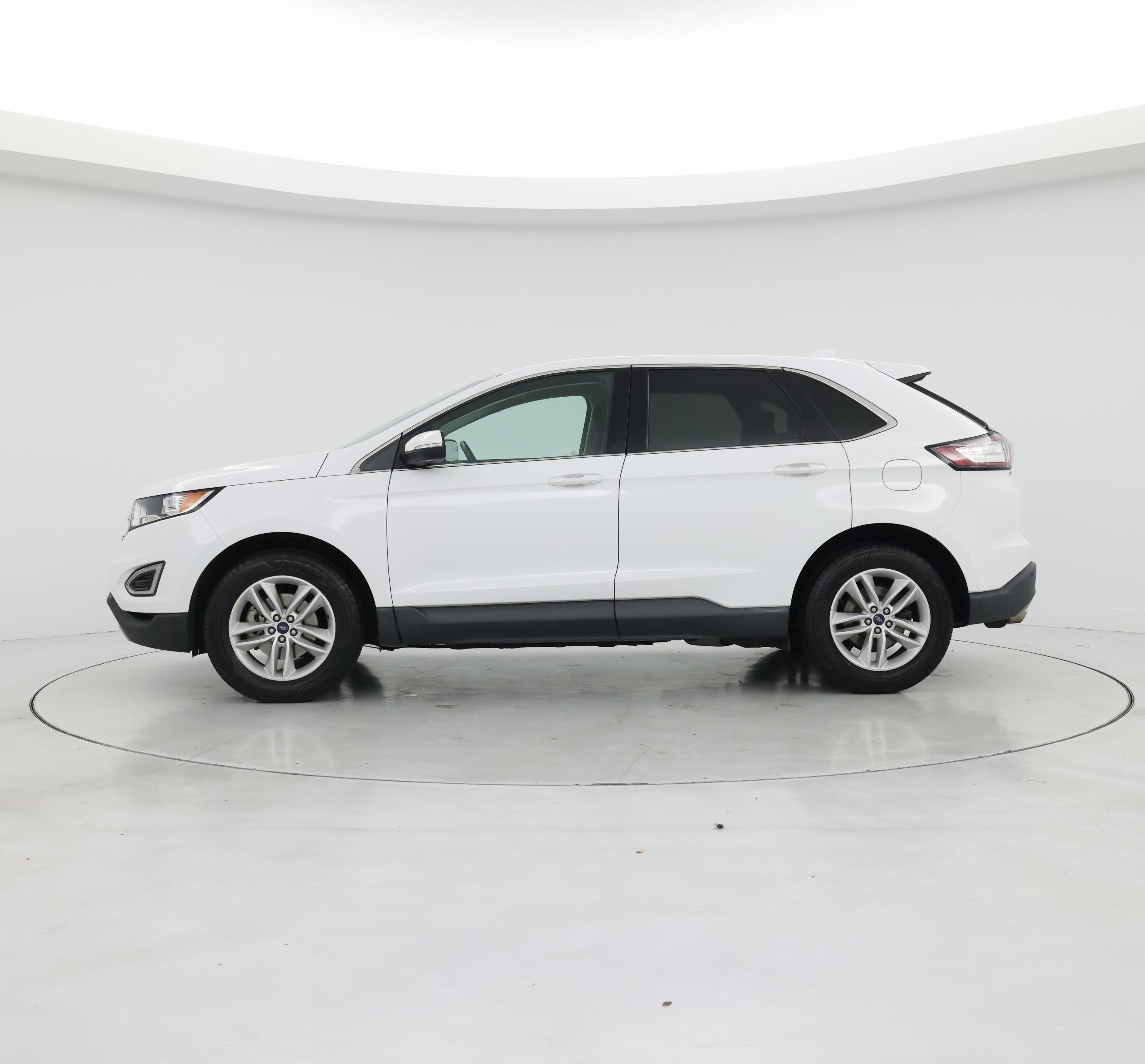 Thumbnail: 2017 Ford Edge - 3