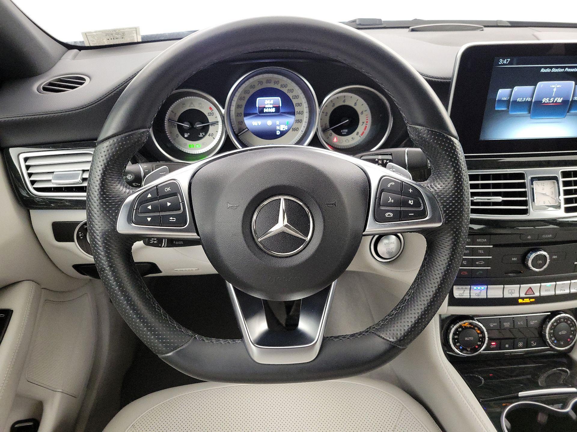 Thumbnail: 2015 Mercedes-Benz CLS - 10