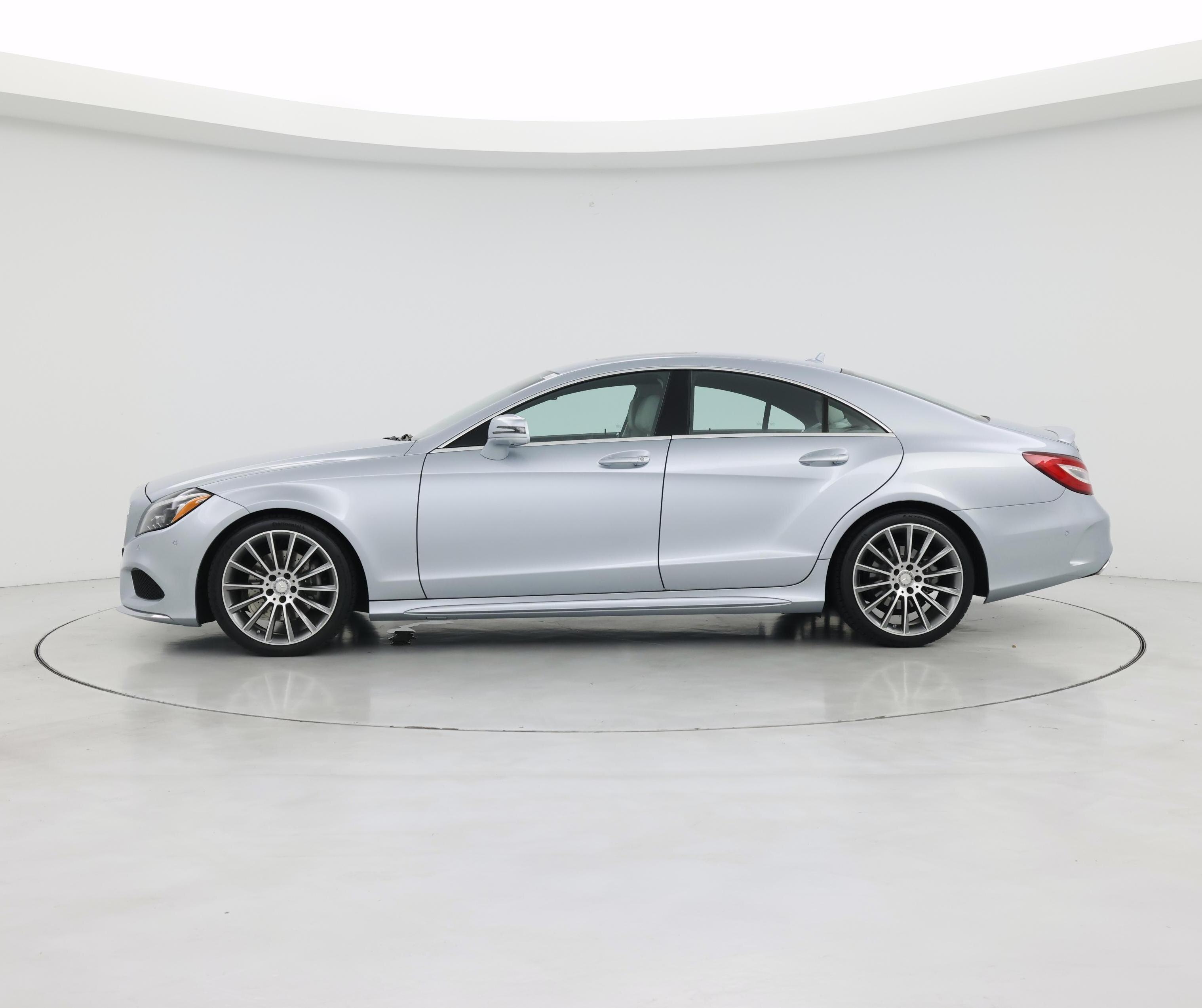 Thumbnail: 2015 Mercedes-Benz CLS - 3