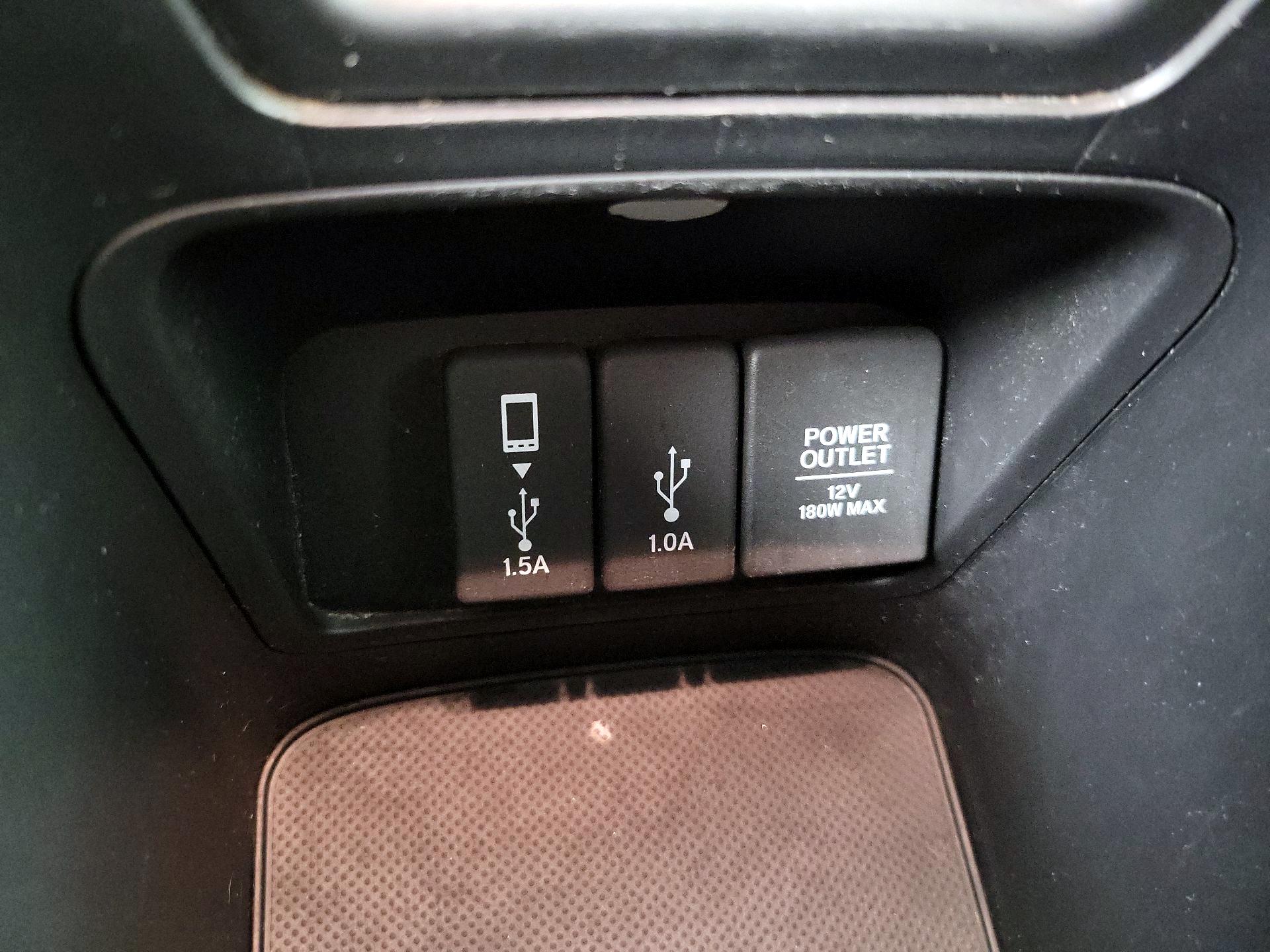 Thumbnail: 2017 Honda CR-V - 18