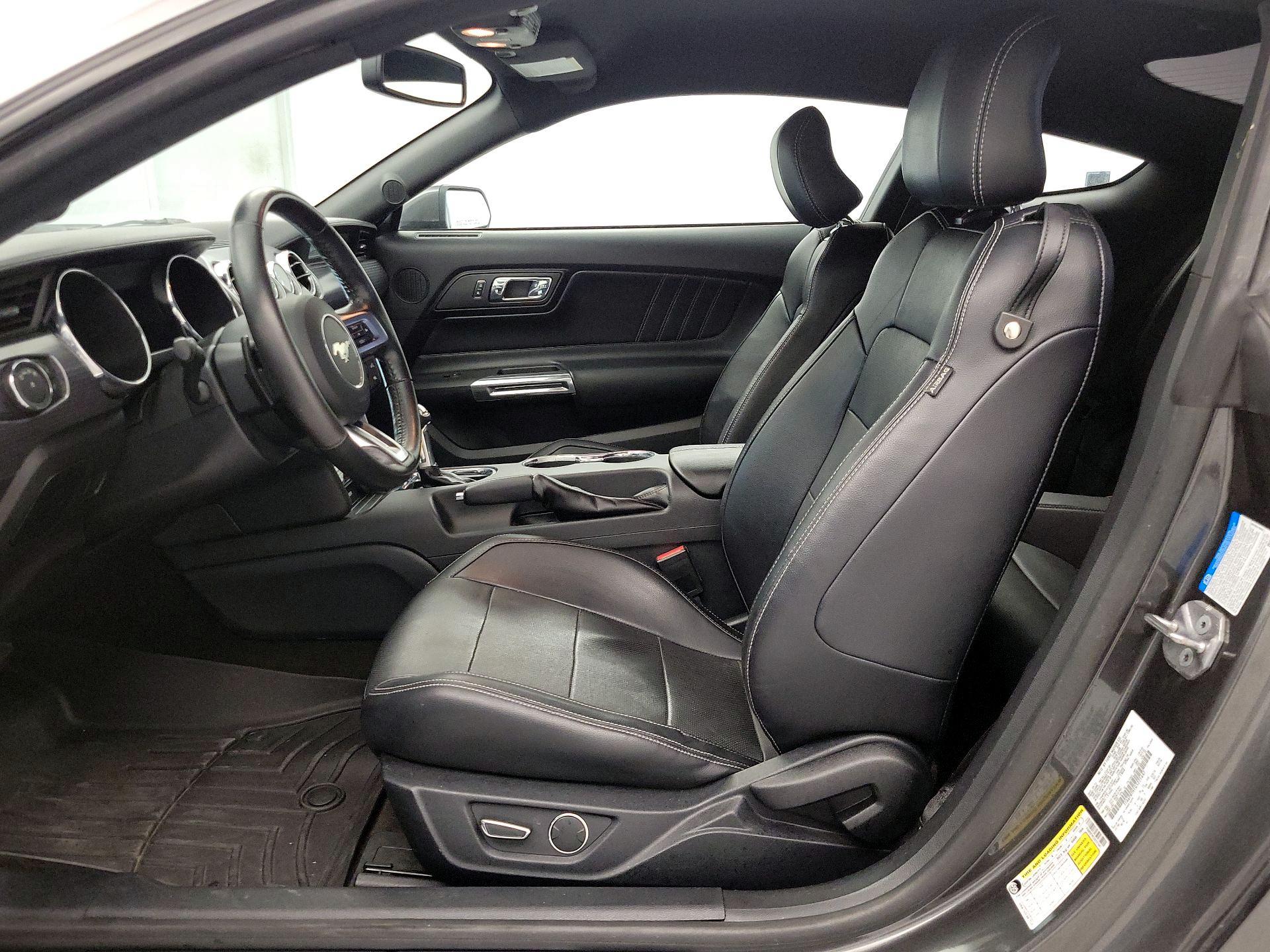 Thumbnail: 2016 Ford Mustang - 11