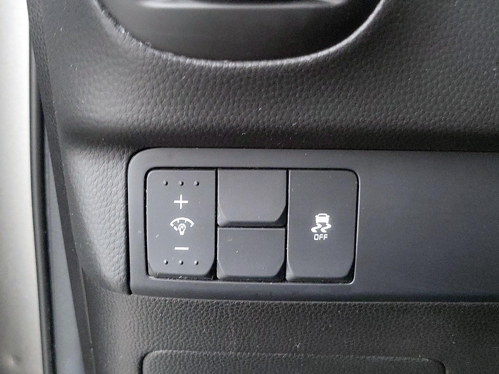 Thumbnail: 2015 Kia Soul - 13