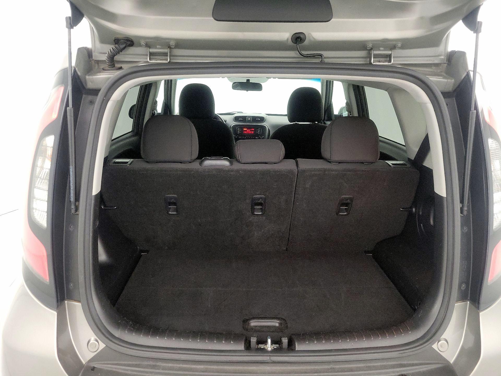 Thumbnail: 2015 Kia Soul - 19