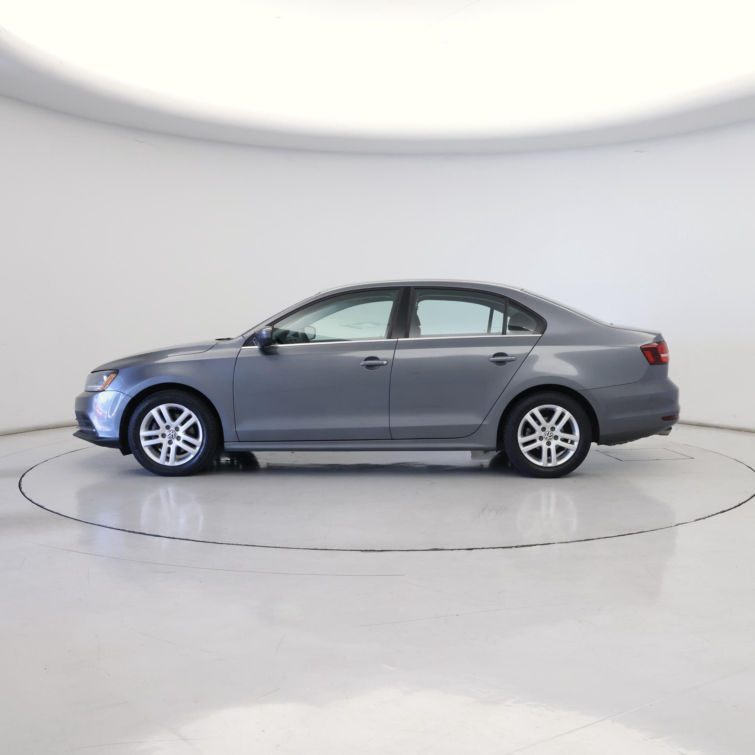 Thumbnail: 2017 Volkswagen Jetta - 3