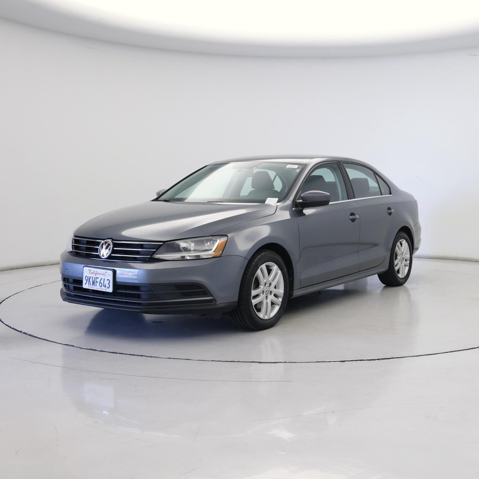 Thumbnail: 2017 Volkswagen Jetta - 4
