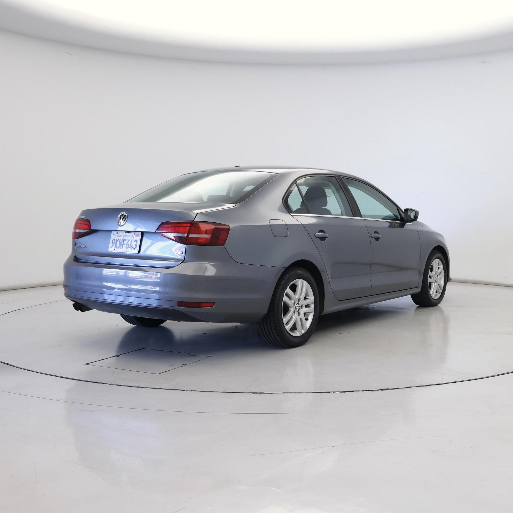 Thumbnail: 2017 Volkswagen Jetta - 8