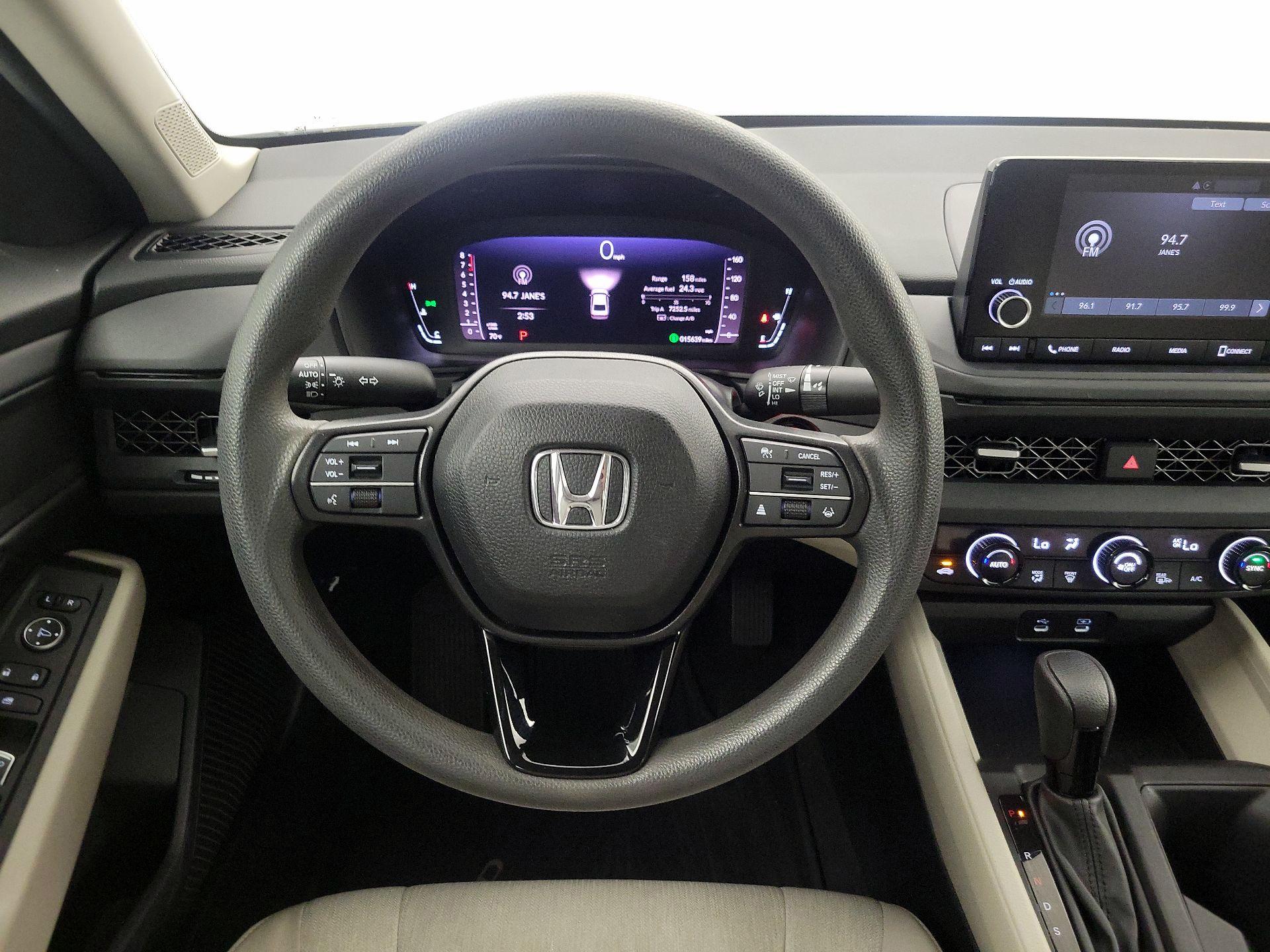 Thumbnail: 2023 Honda Accord - 10