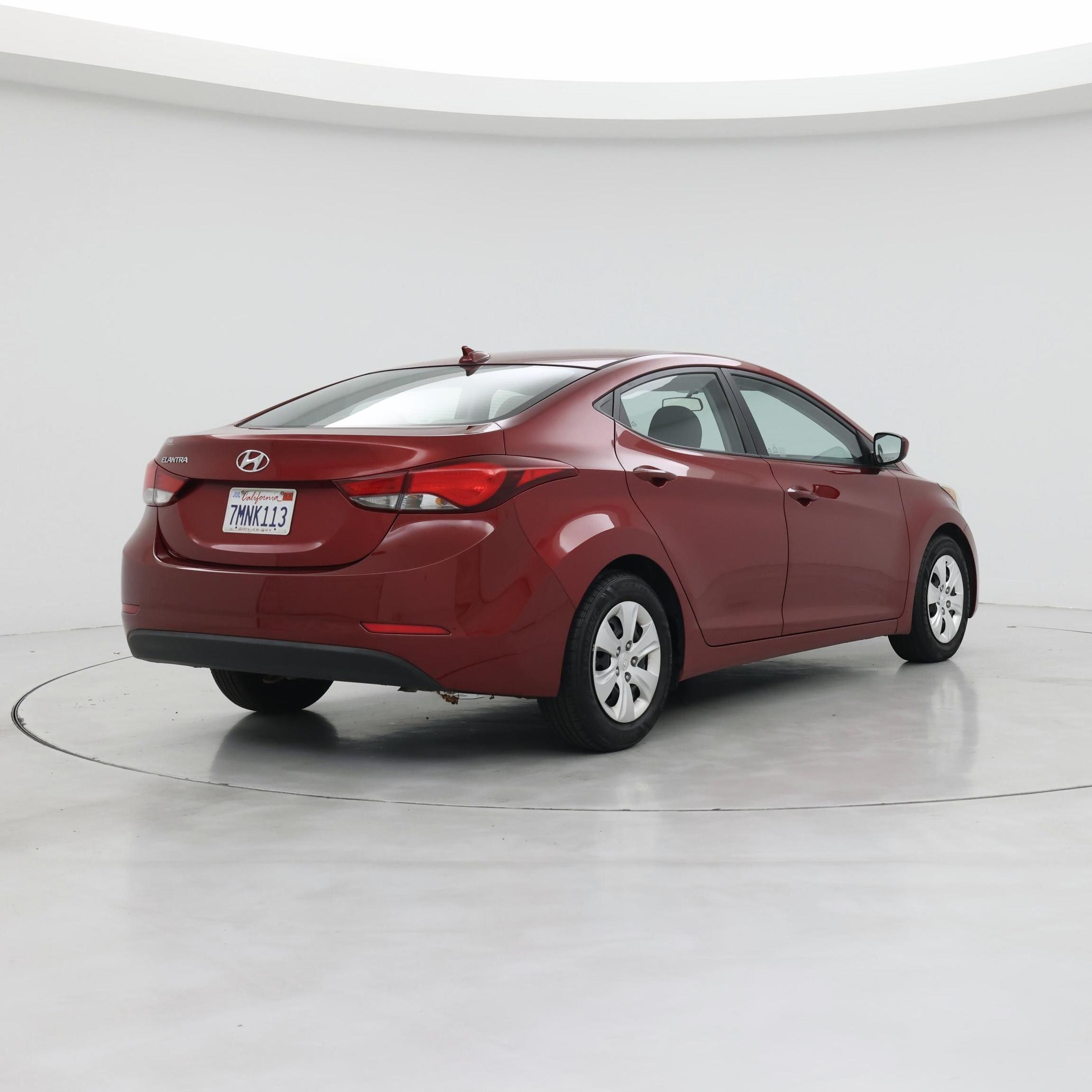 Thumbnail: 2016 Hyundai Elantra - 8