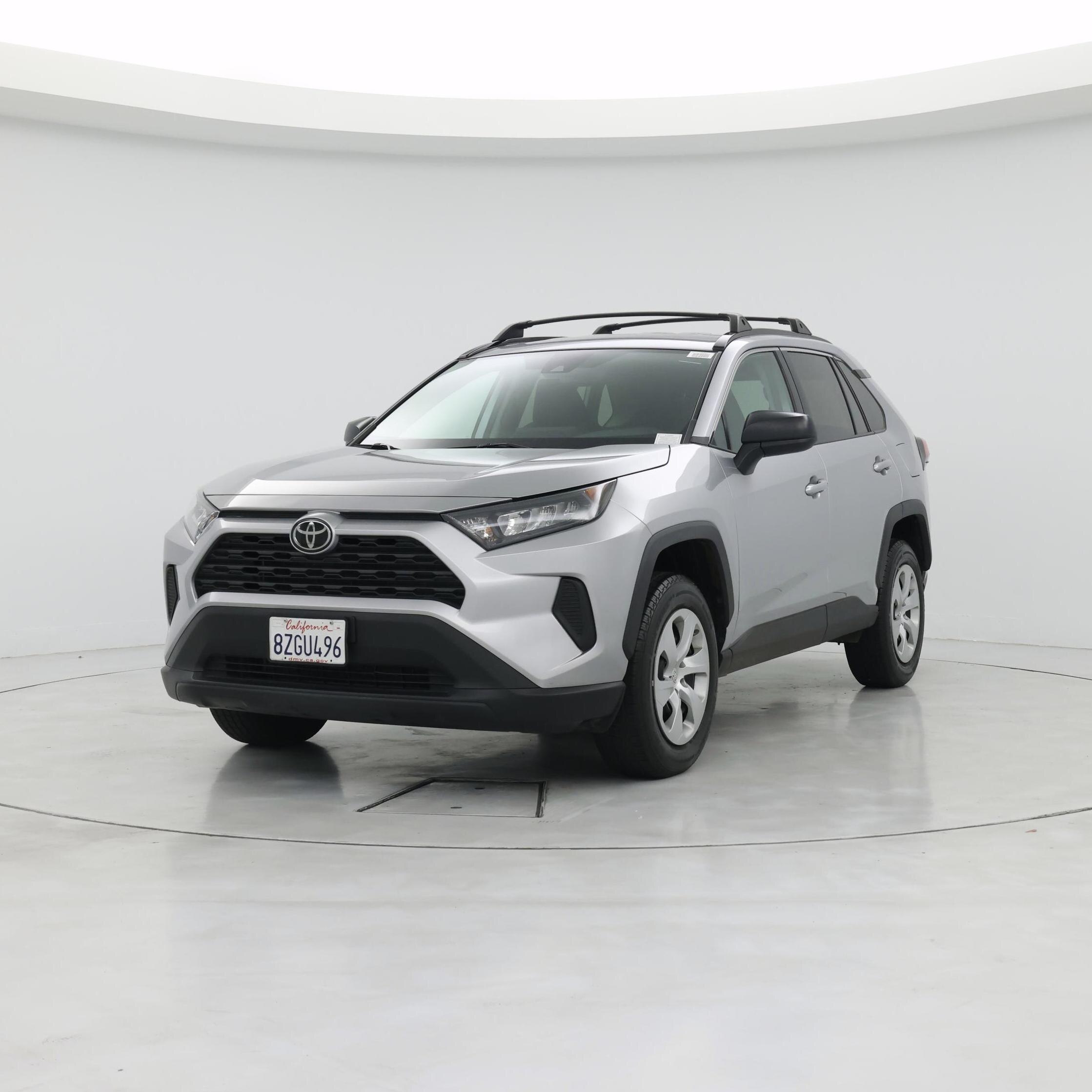 Thumbnail: 2021 Toyota RAV4 - 4