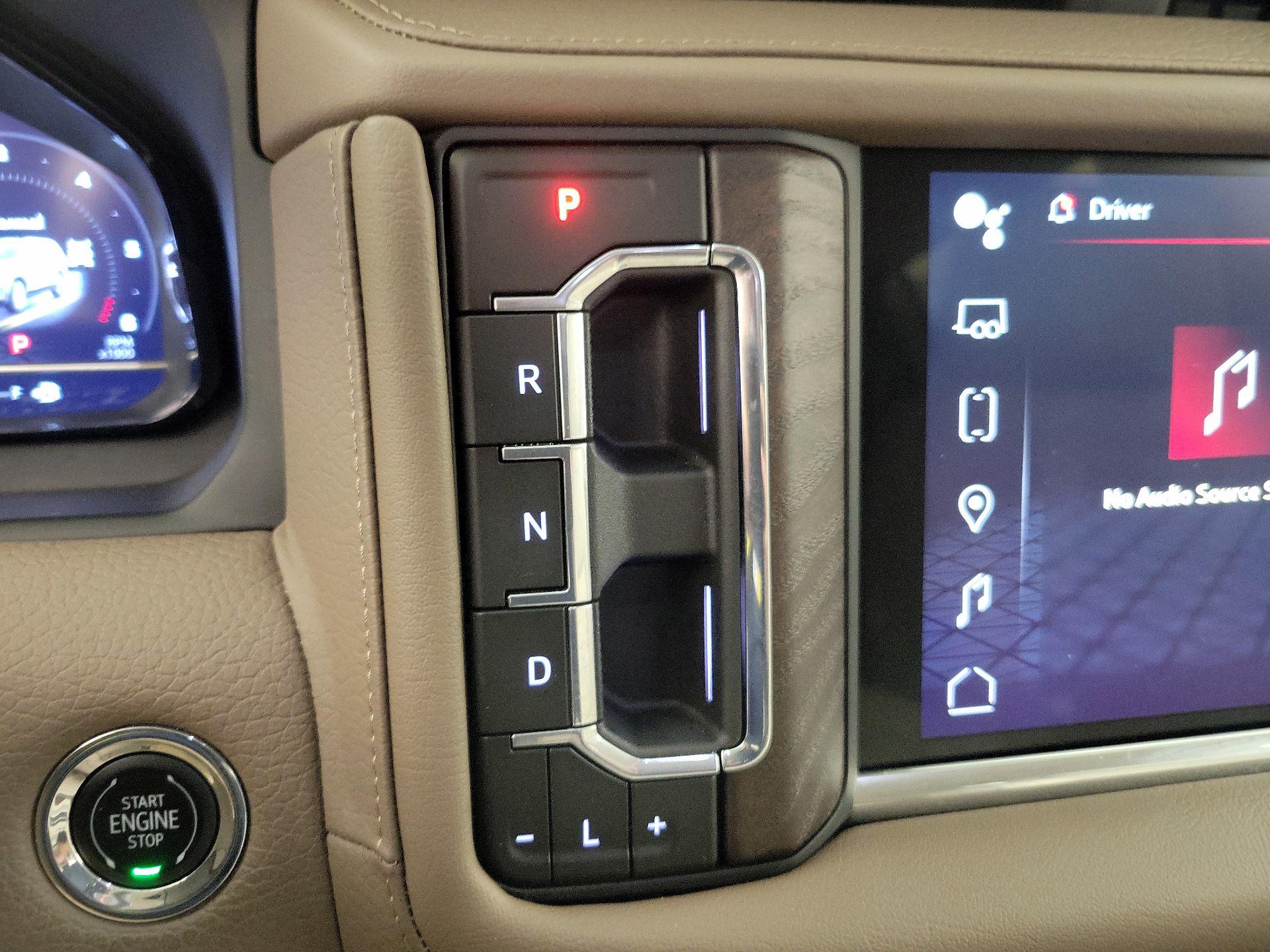 Thumbnail: 2023 GMC Yukon XL - 17