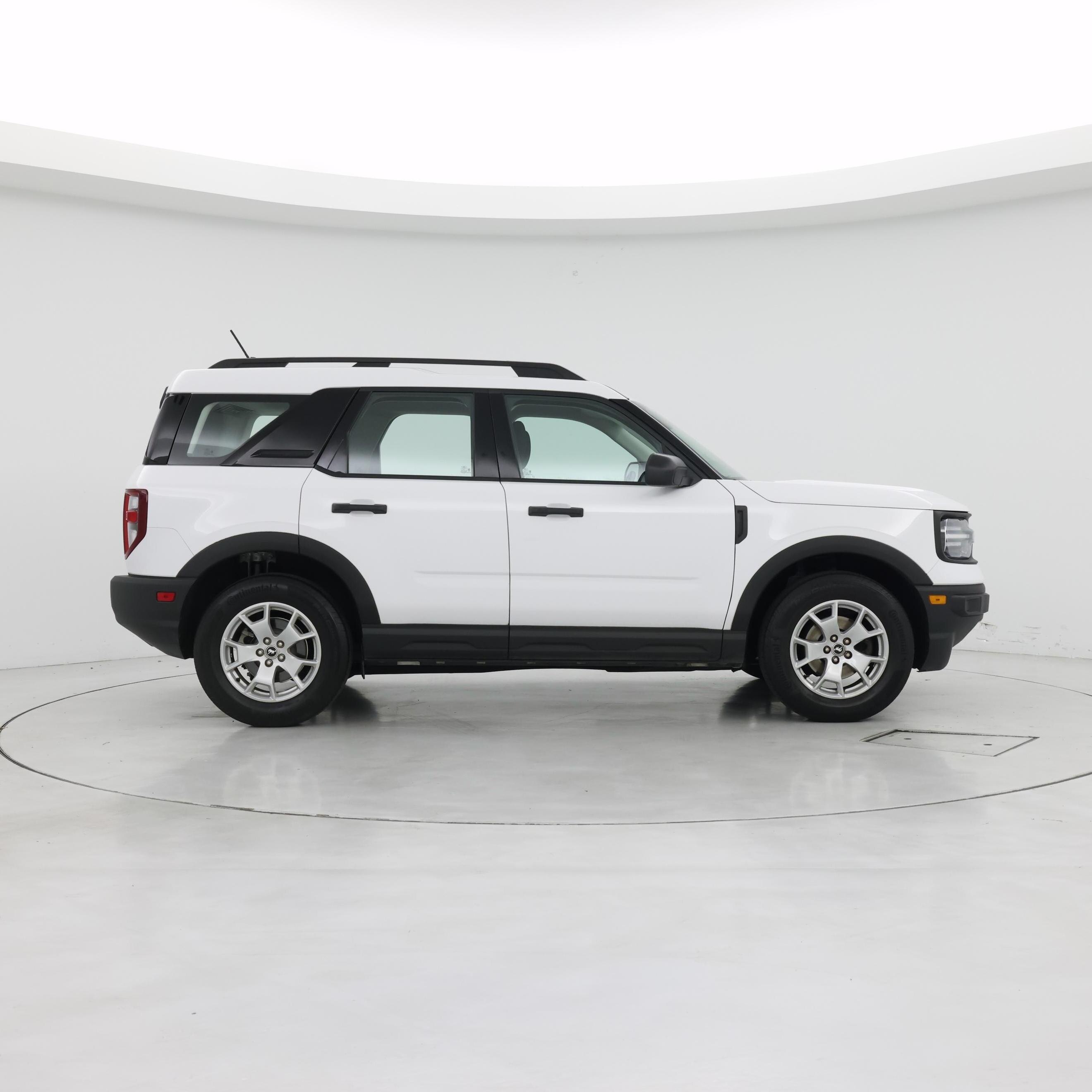Thumbnail: 2022 Ford Bronco Sport - 7