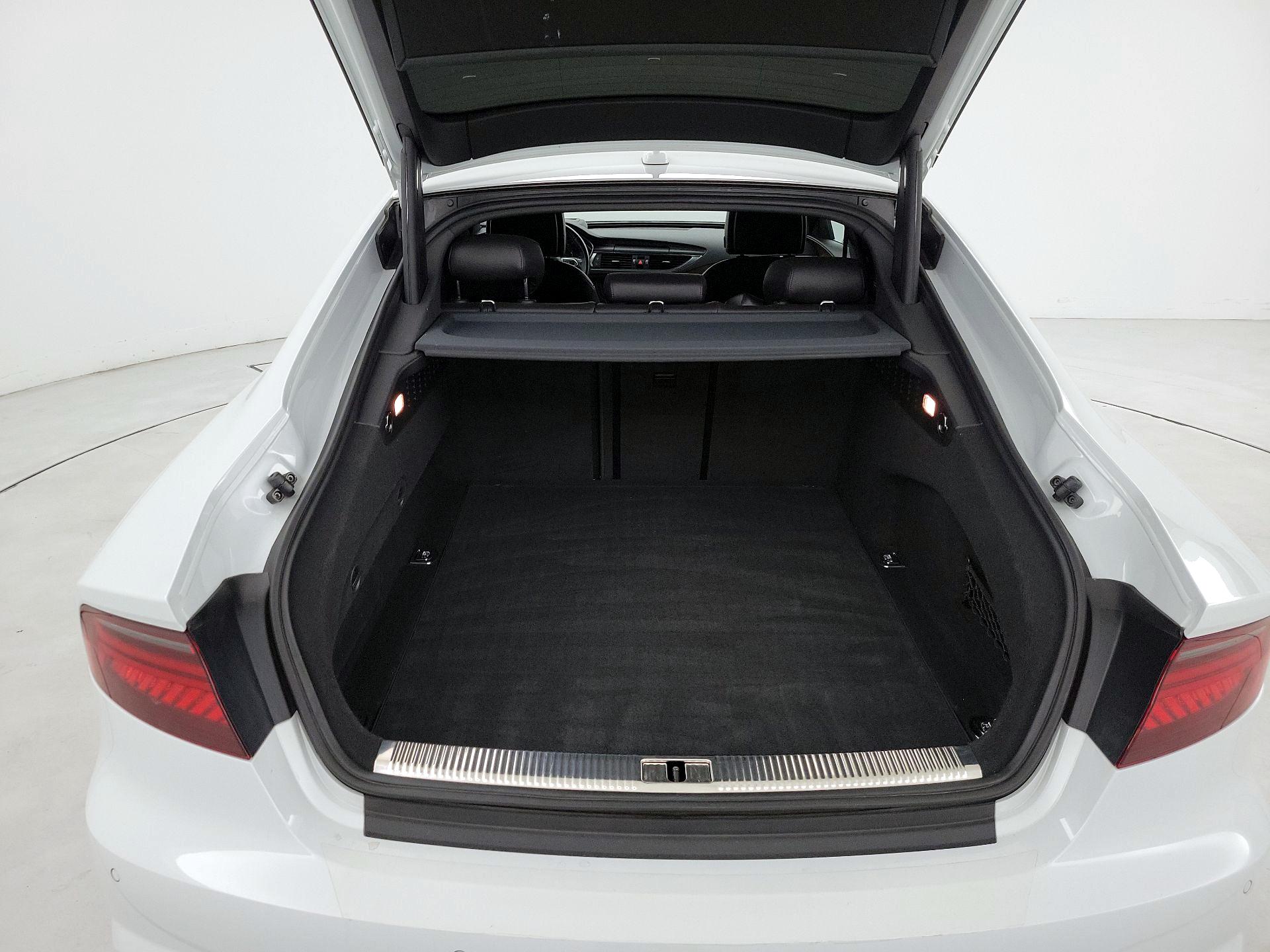 Thumbnail: 2016 Audi A7 - 19