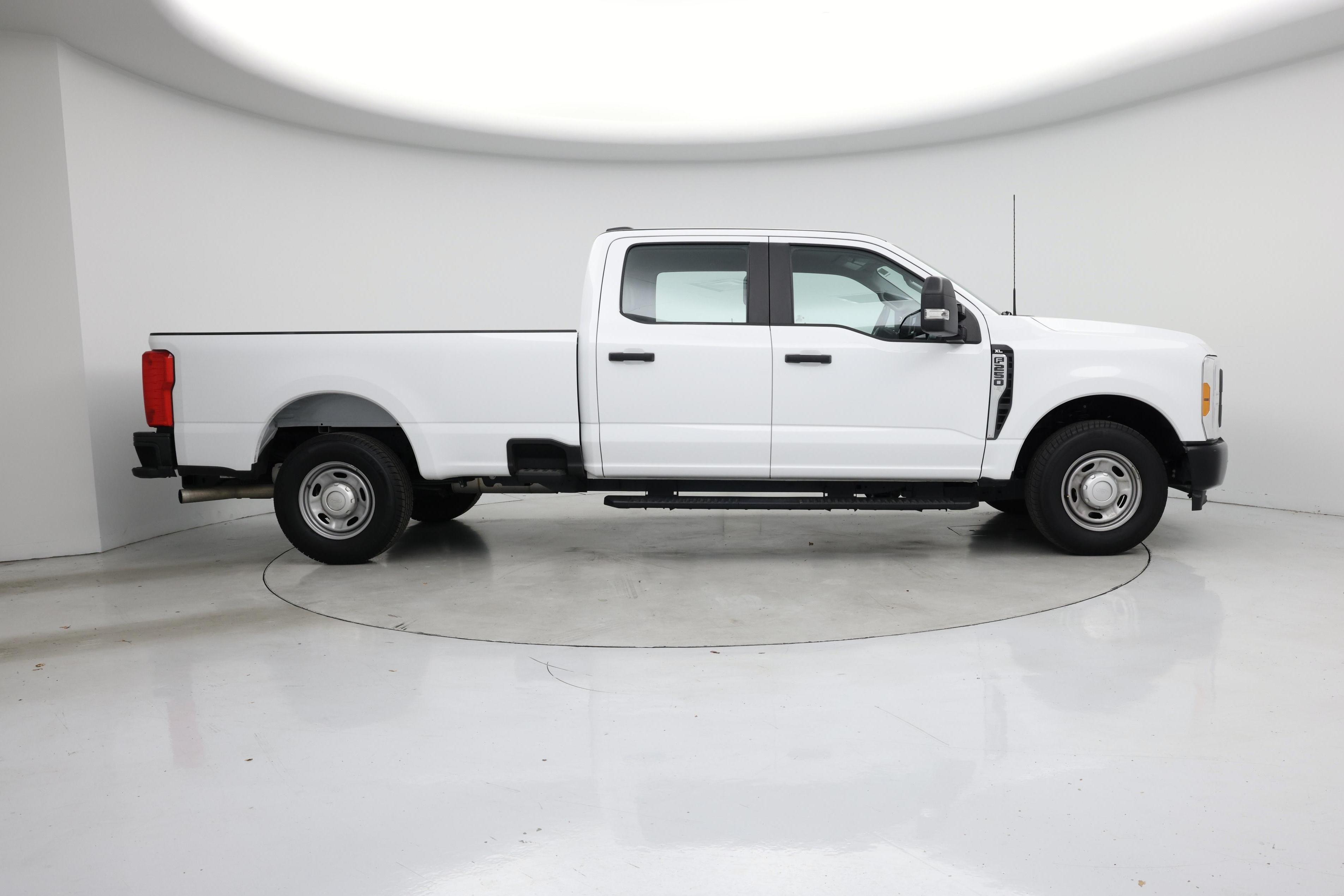 Thumbnail: 2023 Ford F-250 - 7