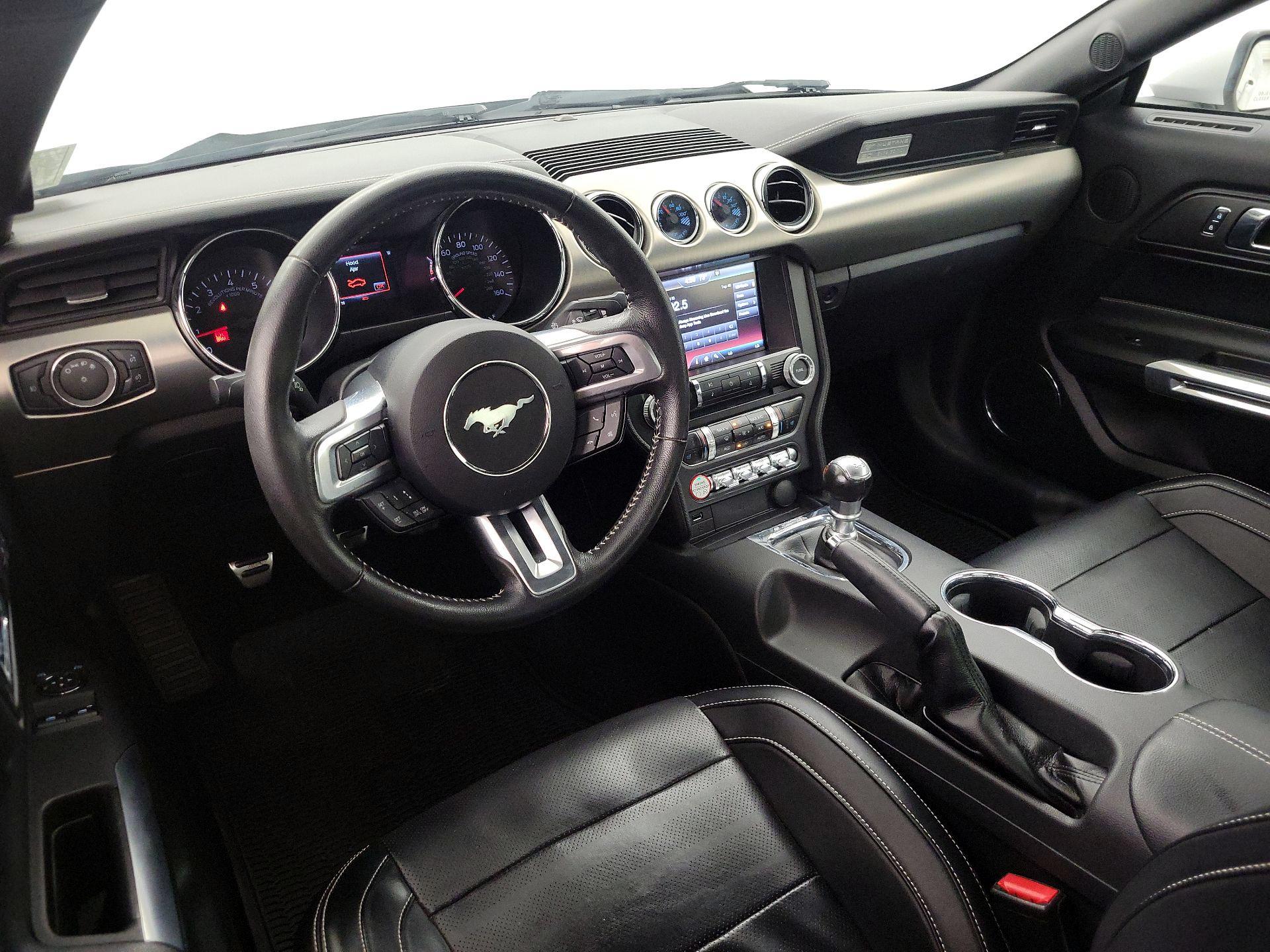 Thumbnail: 2015 Ford Mustang - 9