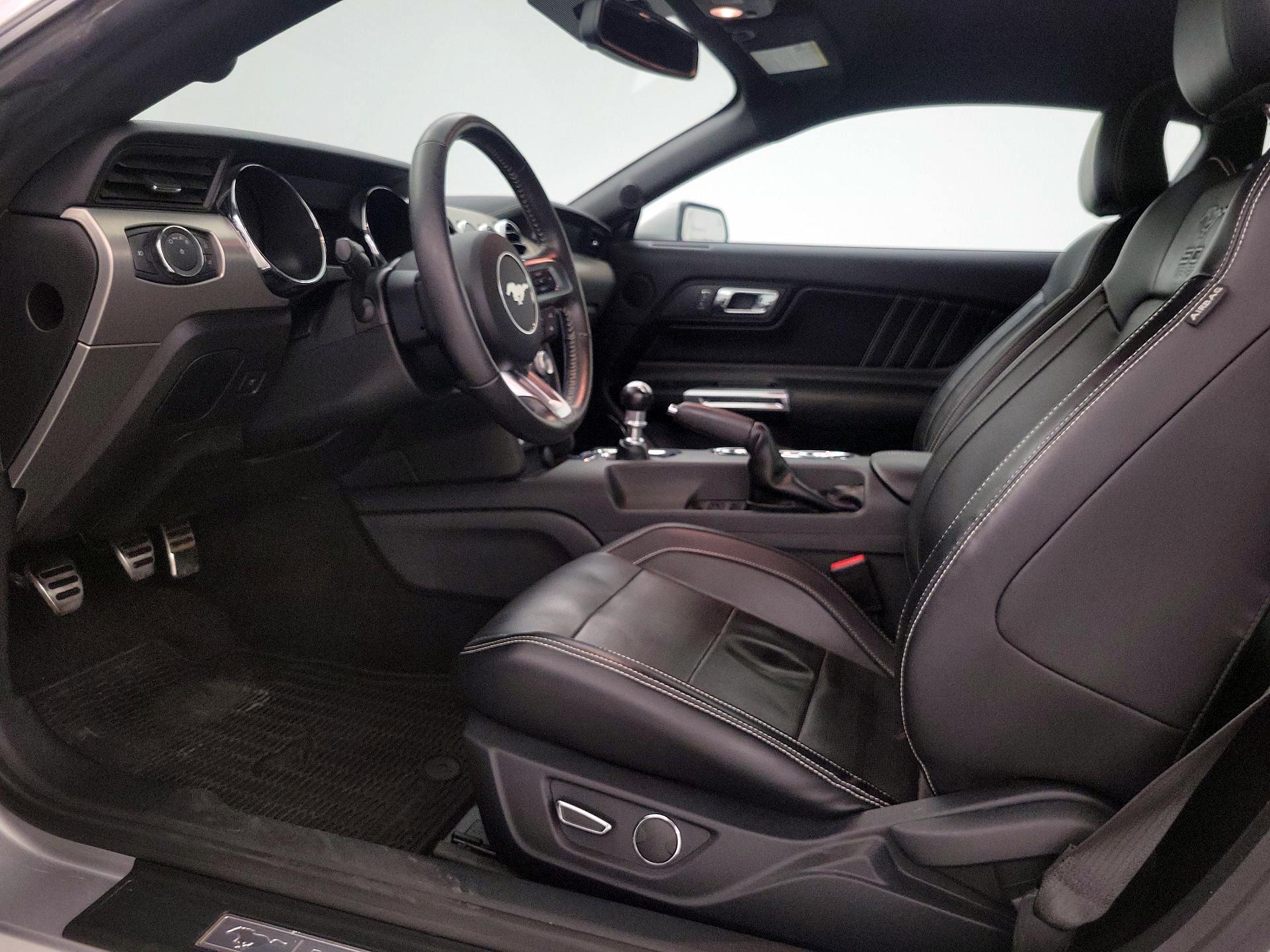Thumbnail: 2015 Ford Mustang - 11