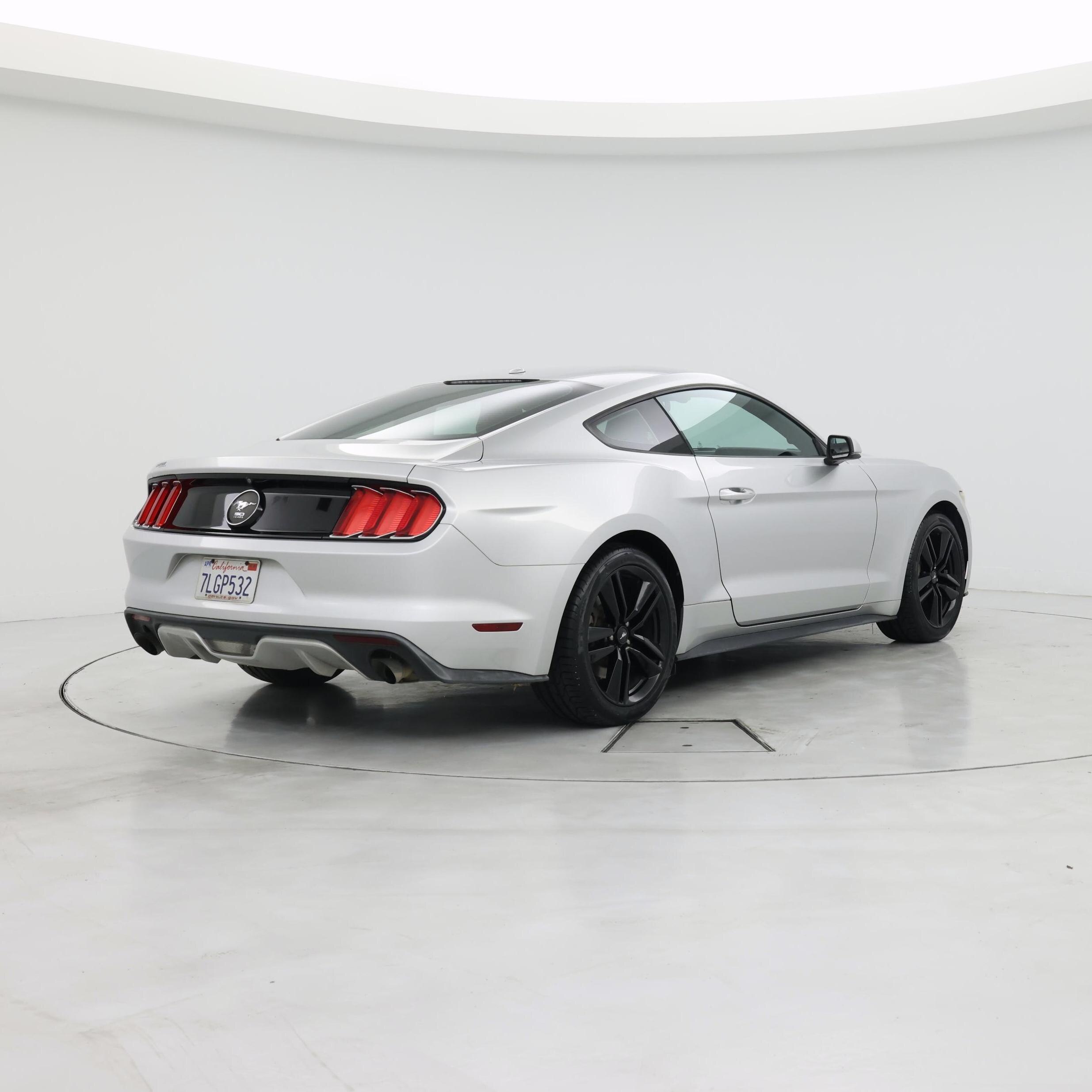 Thumbnail: 2015 Ford Mustang - 8