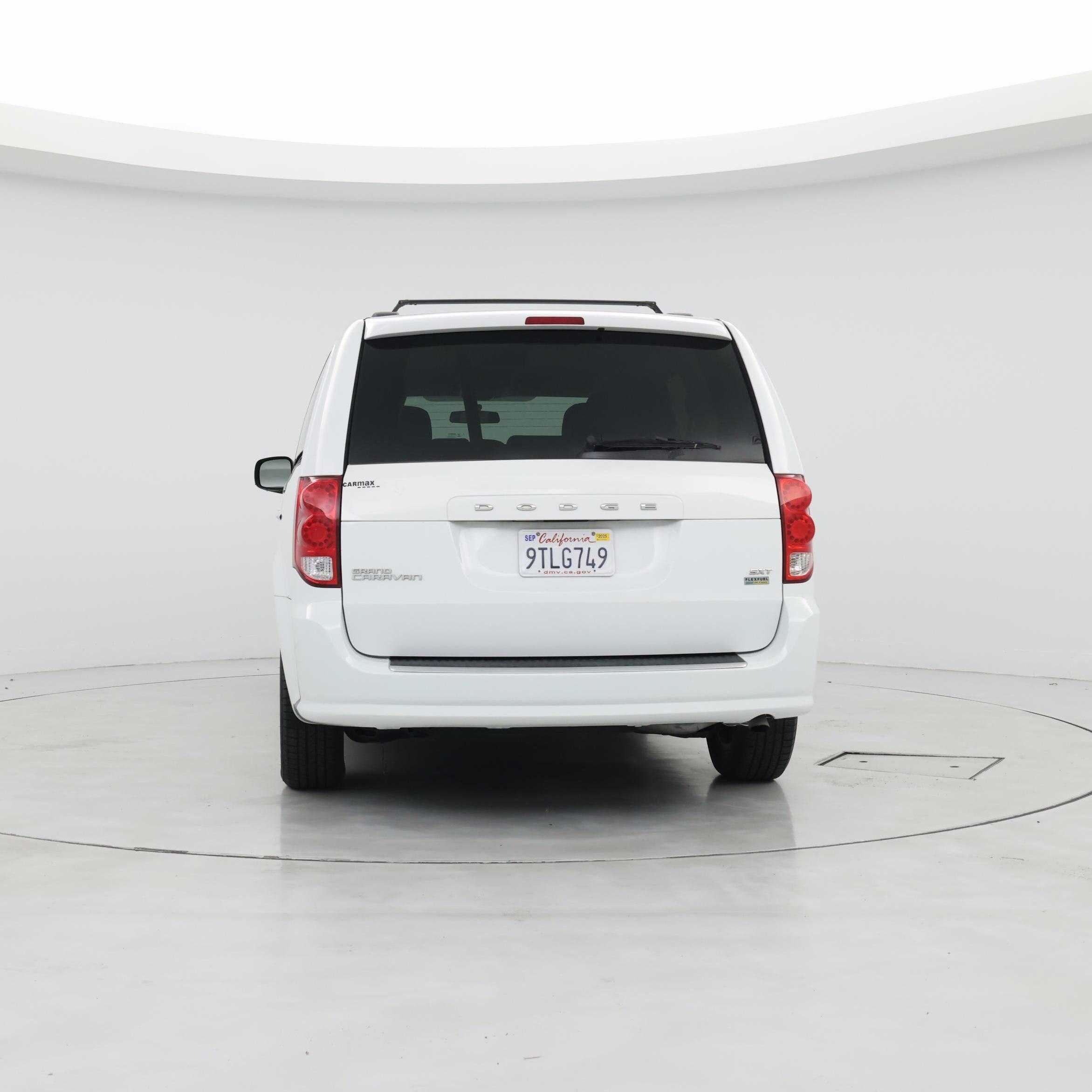 Thumbnail: 2015 Dodge Grand Caravan - 6