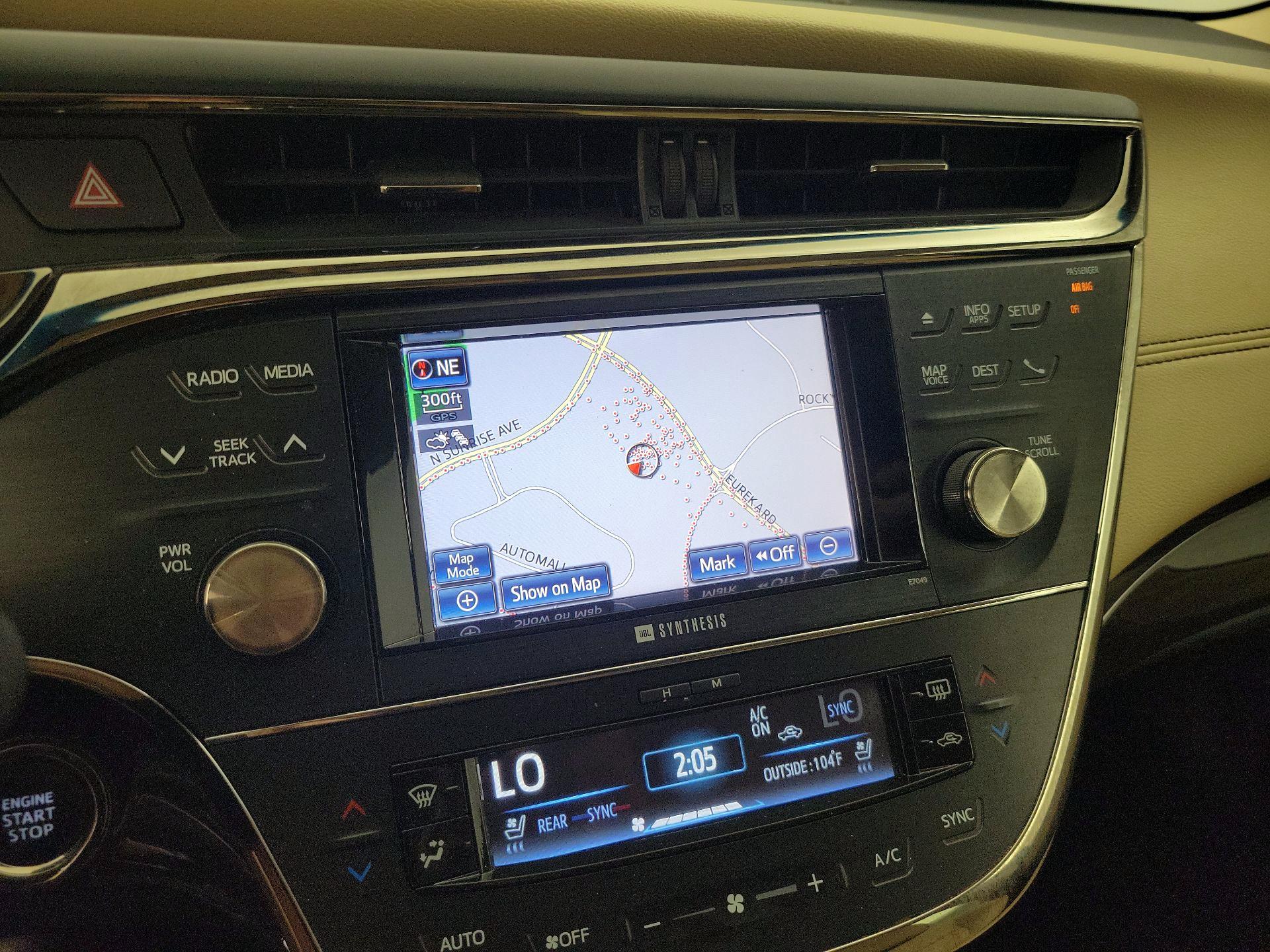 Thumbnail: 2014 Toyota Avalon - 14