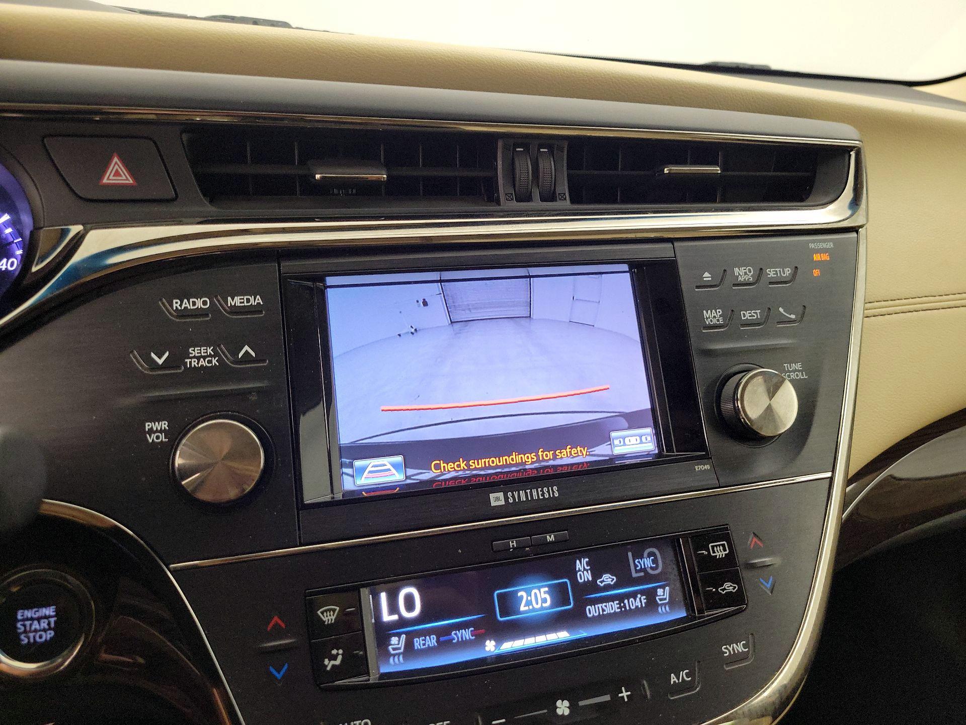 Thumbnail: 2014 Toyota Avalon - 15