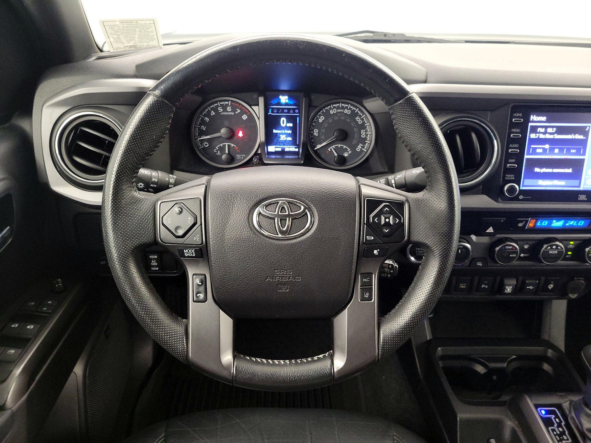 Thumbnail: 2021 Toyota Tacoma - 10