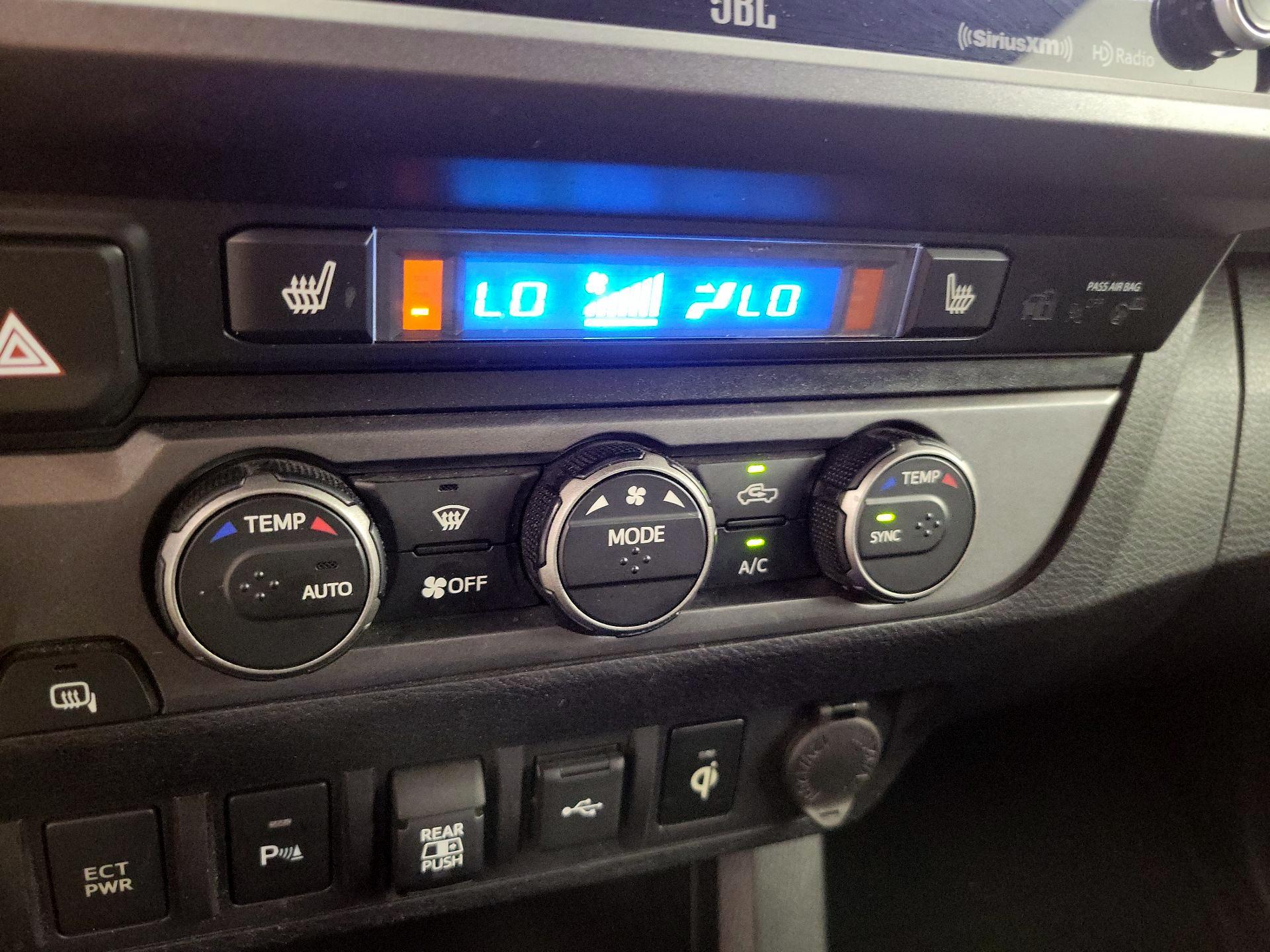 Thumbnail: 2021 Toyota Tacoma - 16