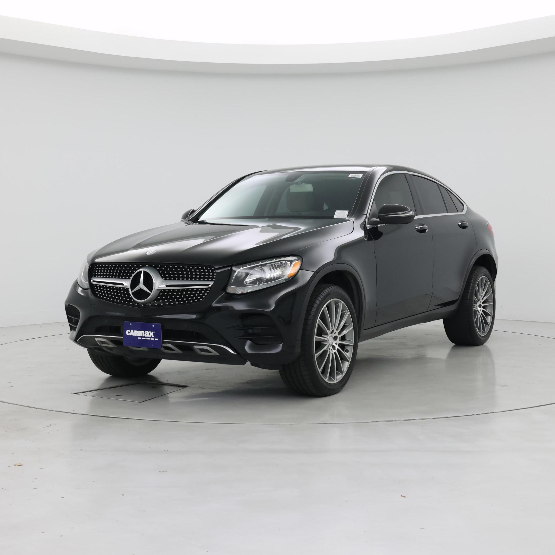 Thumbnail: 2017 Mercedes-Benz GLC - 4