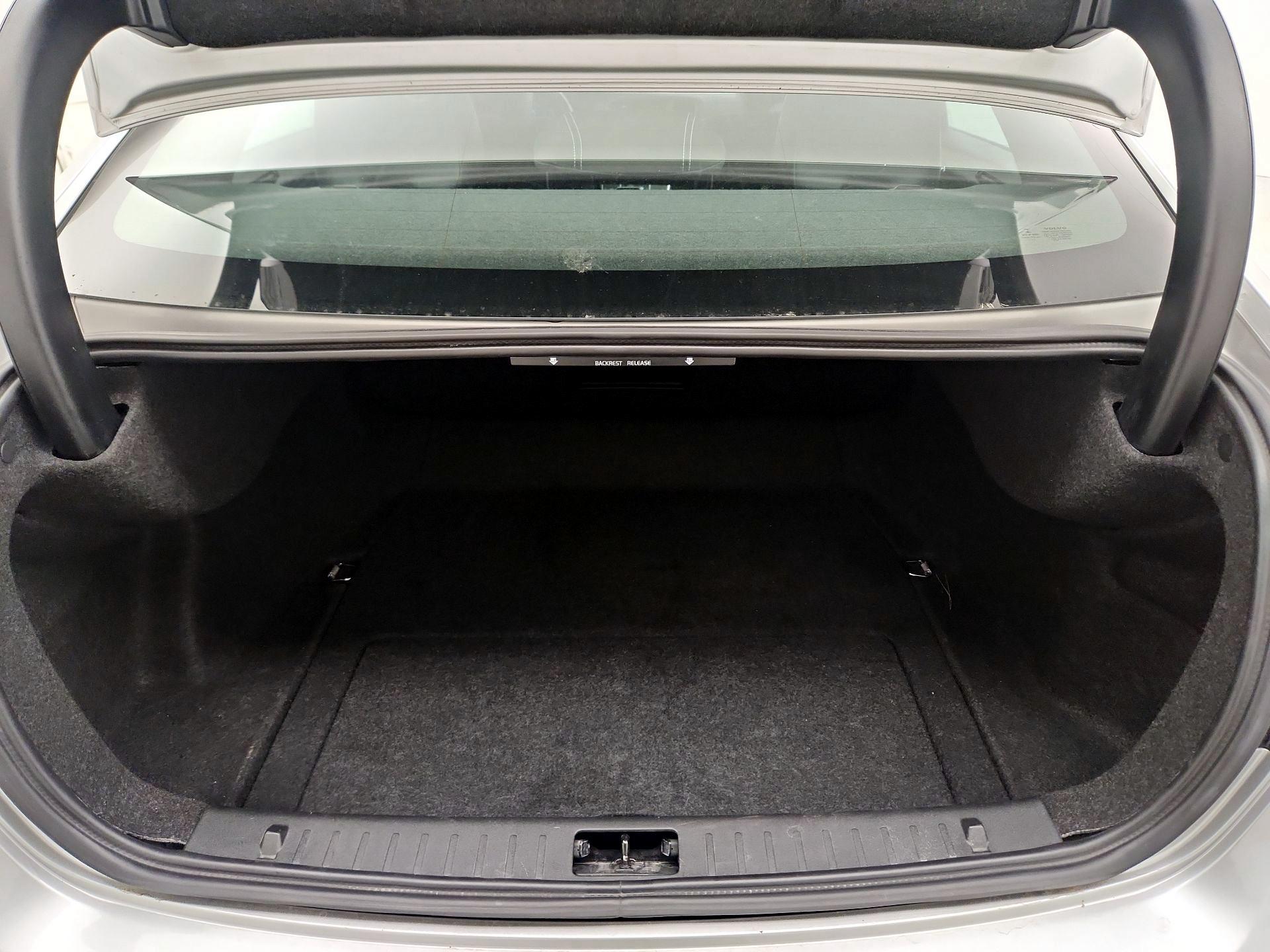 Thumbnail: 2015 Volvo S60 - 20