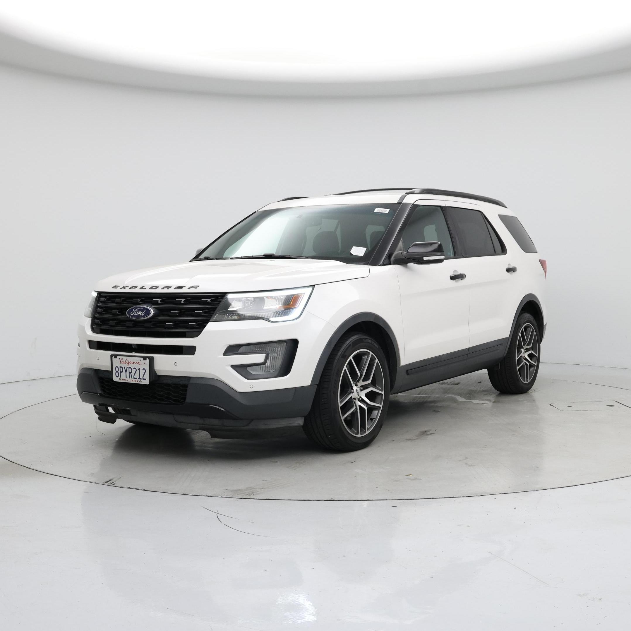 Thumbnail: 2017 Ford Explorer - 4