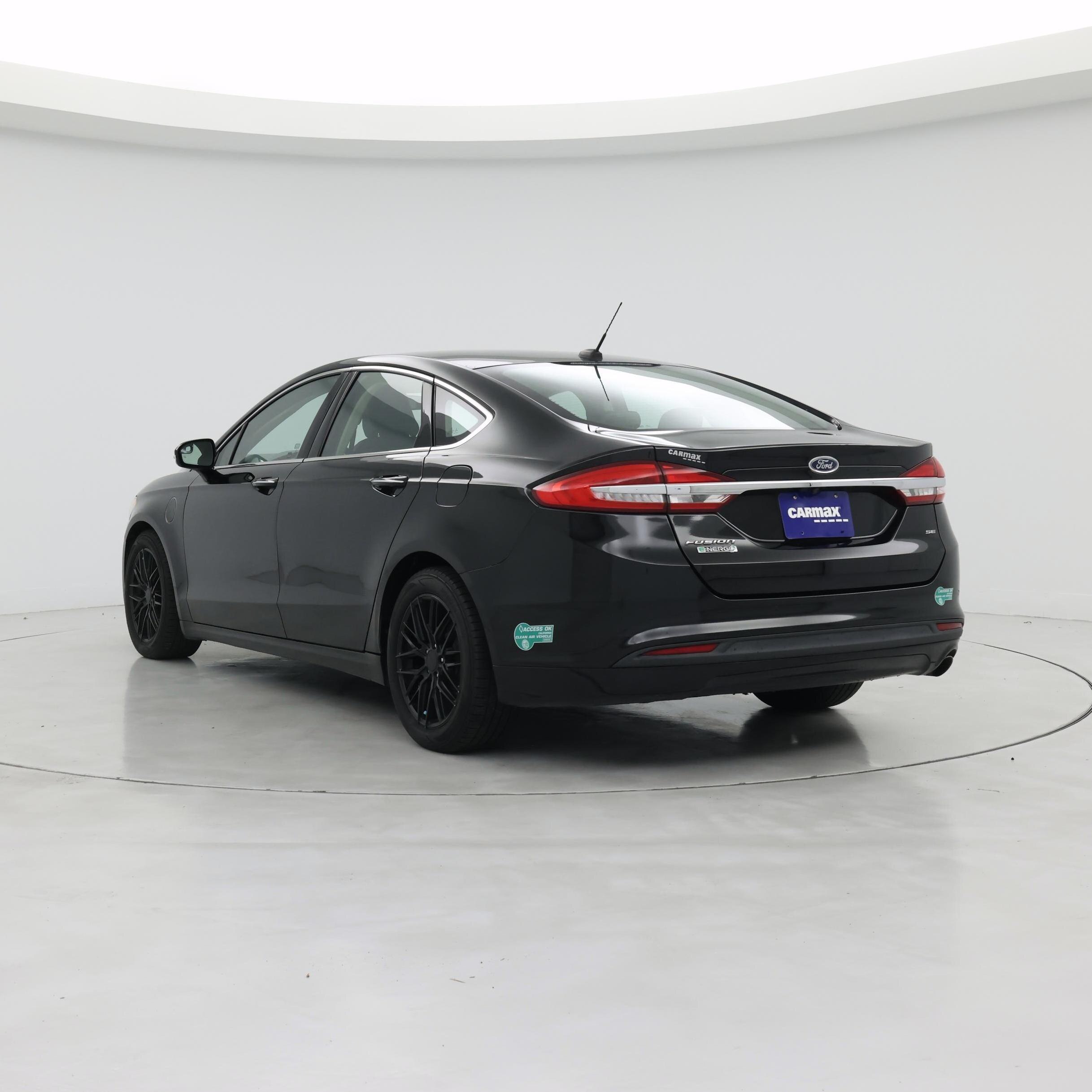 Thumbnail: 2017 Ford Fusion - 2
