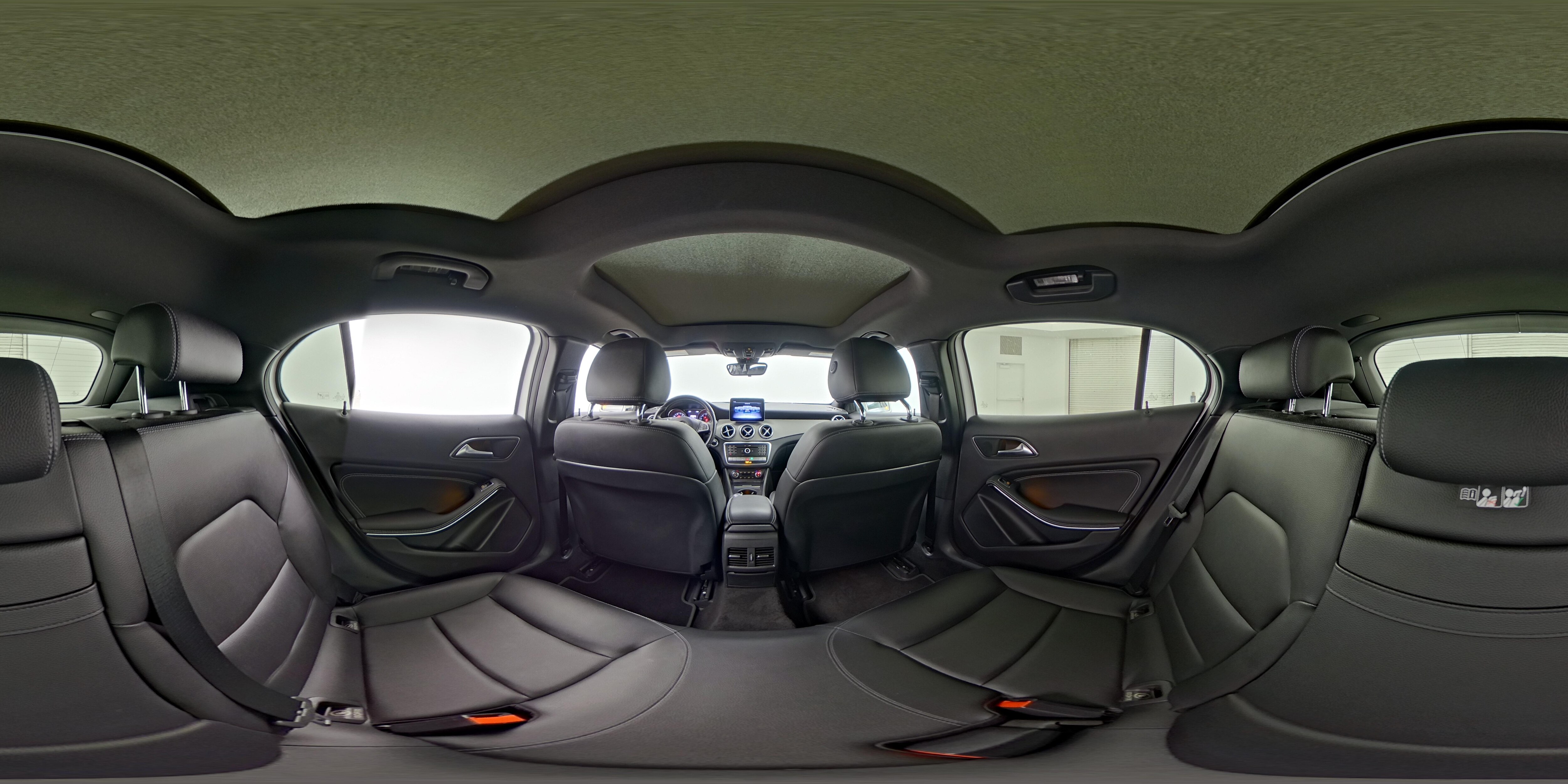 2018 Mercedes-Benz GLA-Class GLA250 - Photo 24