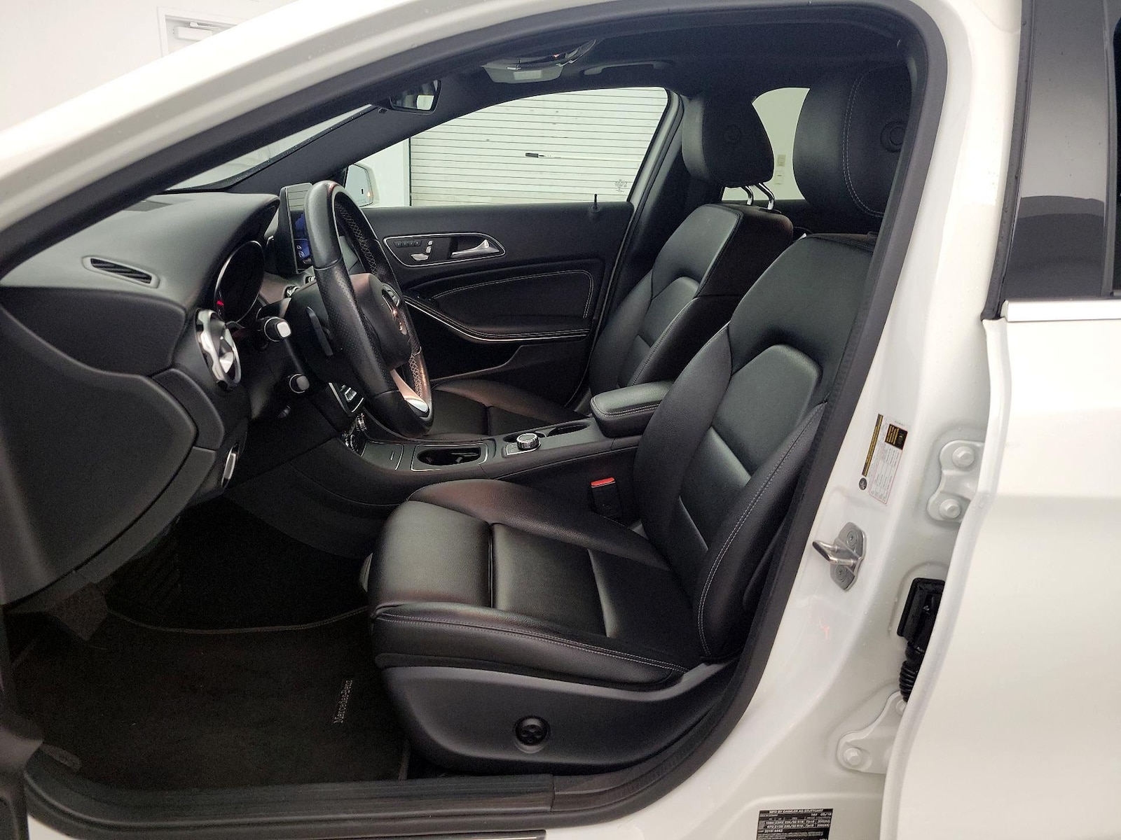 2018 Mercedes-Benz GLA-Class GLA250 - Photo 12
