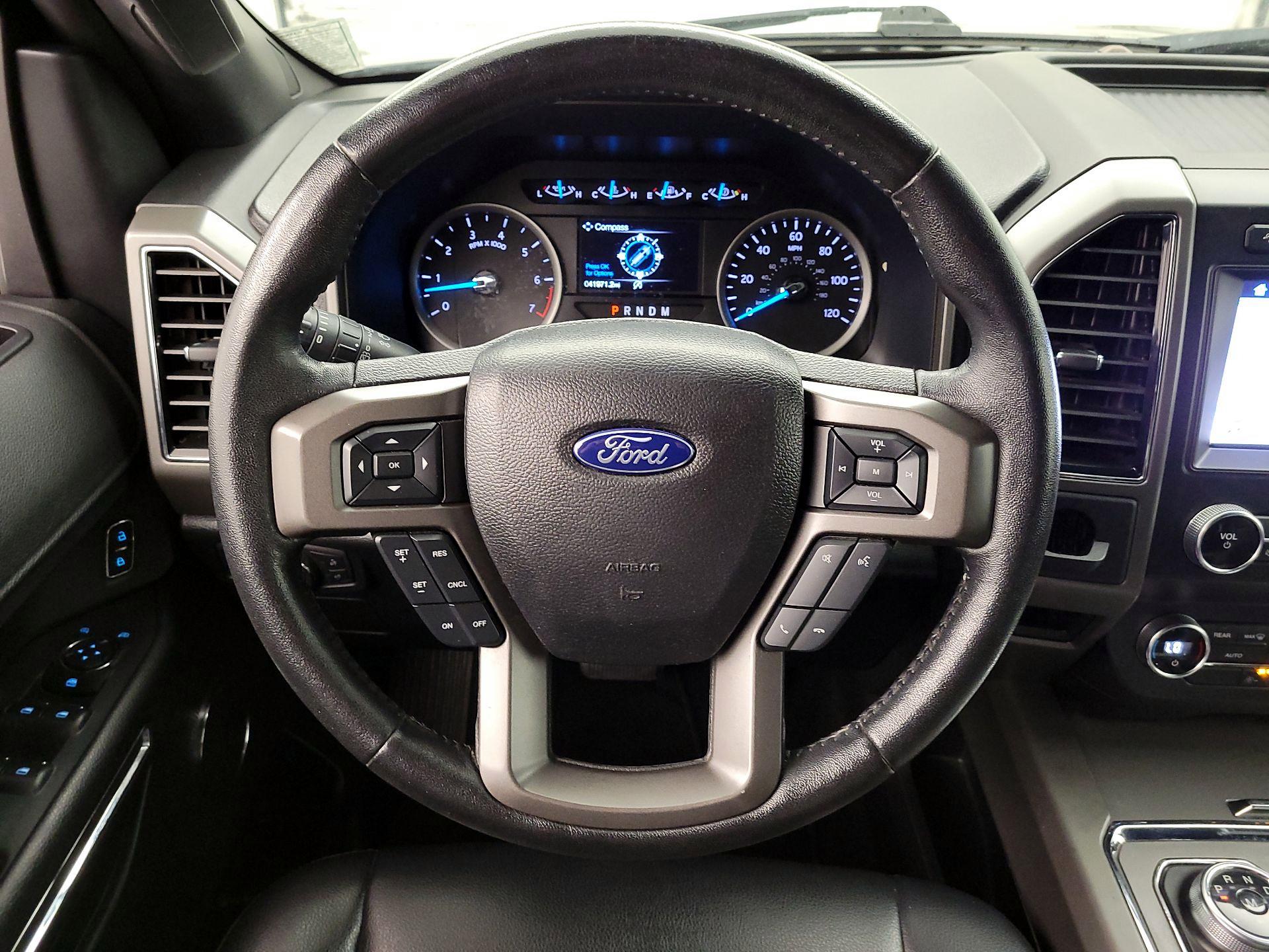 Thumbnail: 2019 Ford Expedition - 10