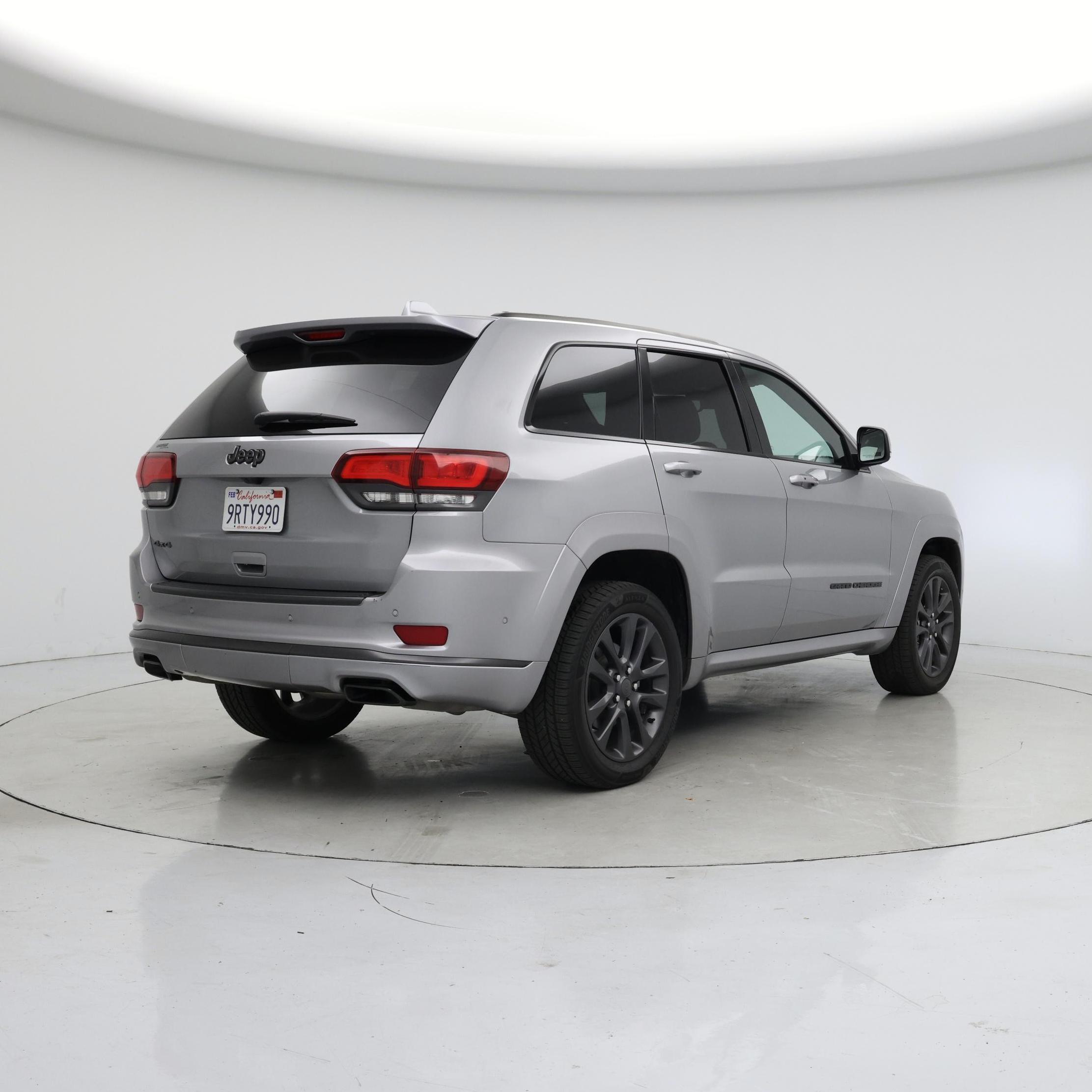 Thumbnail: 2018 Jeep Grand Cherokee - 8
