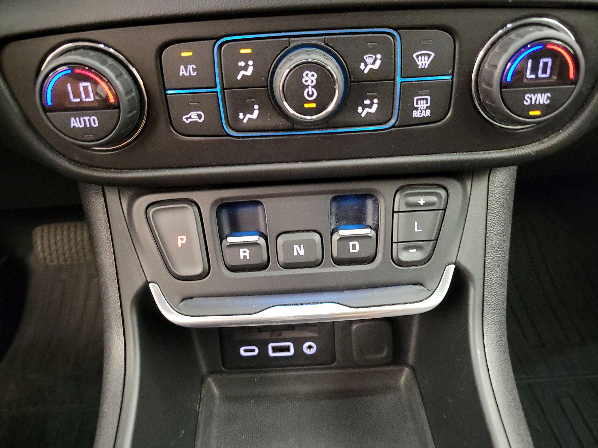 Thumbnail: 2021 GMC Terrain - 18