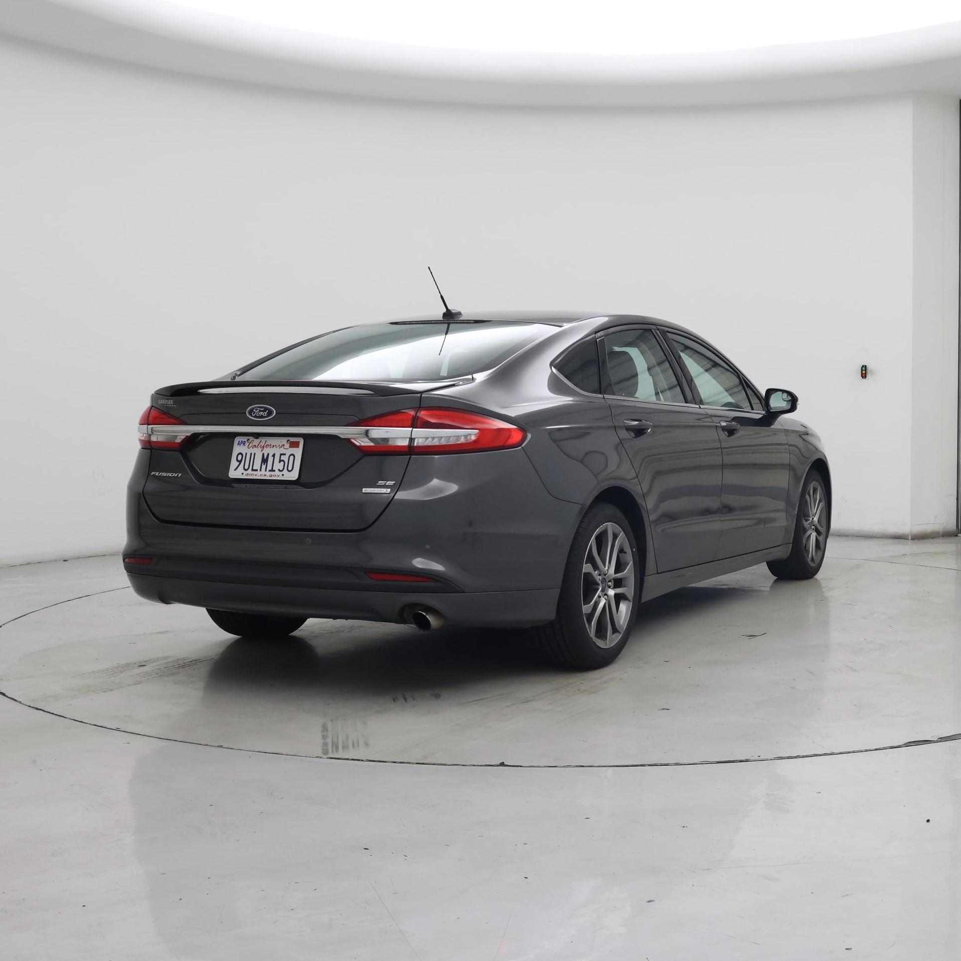 Thumbnail: 2017 Ford Fusion - 8