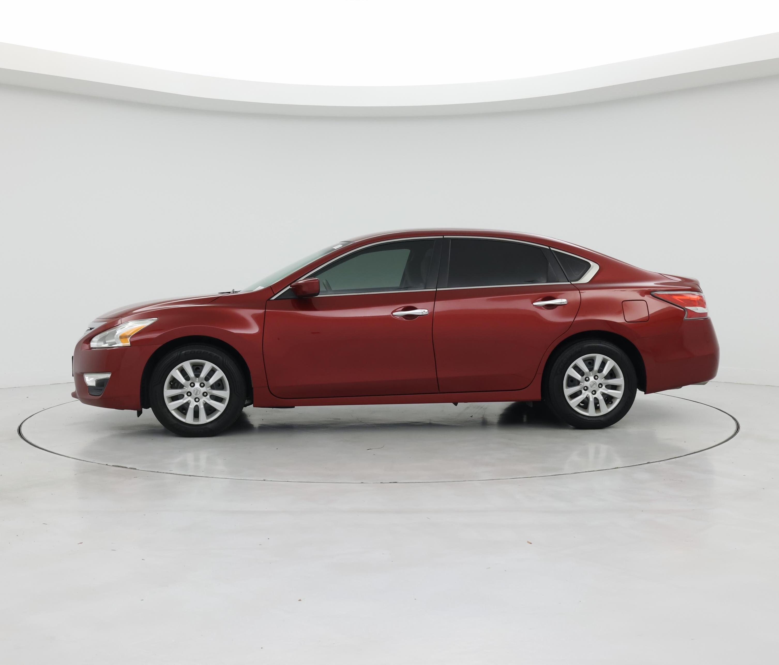 Thumbnail: 2015 Nissan Altima - 3