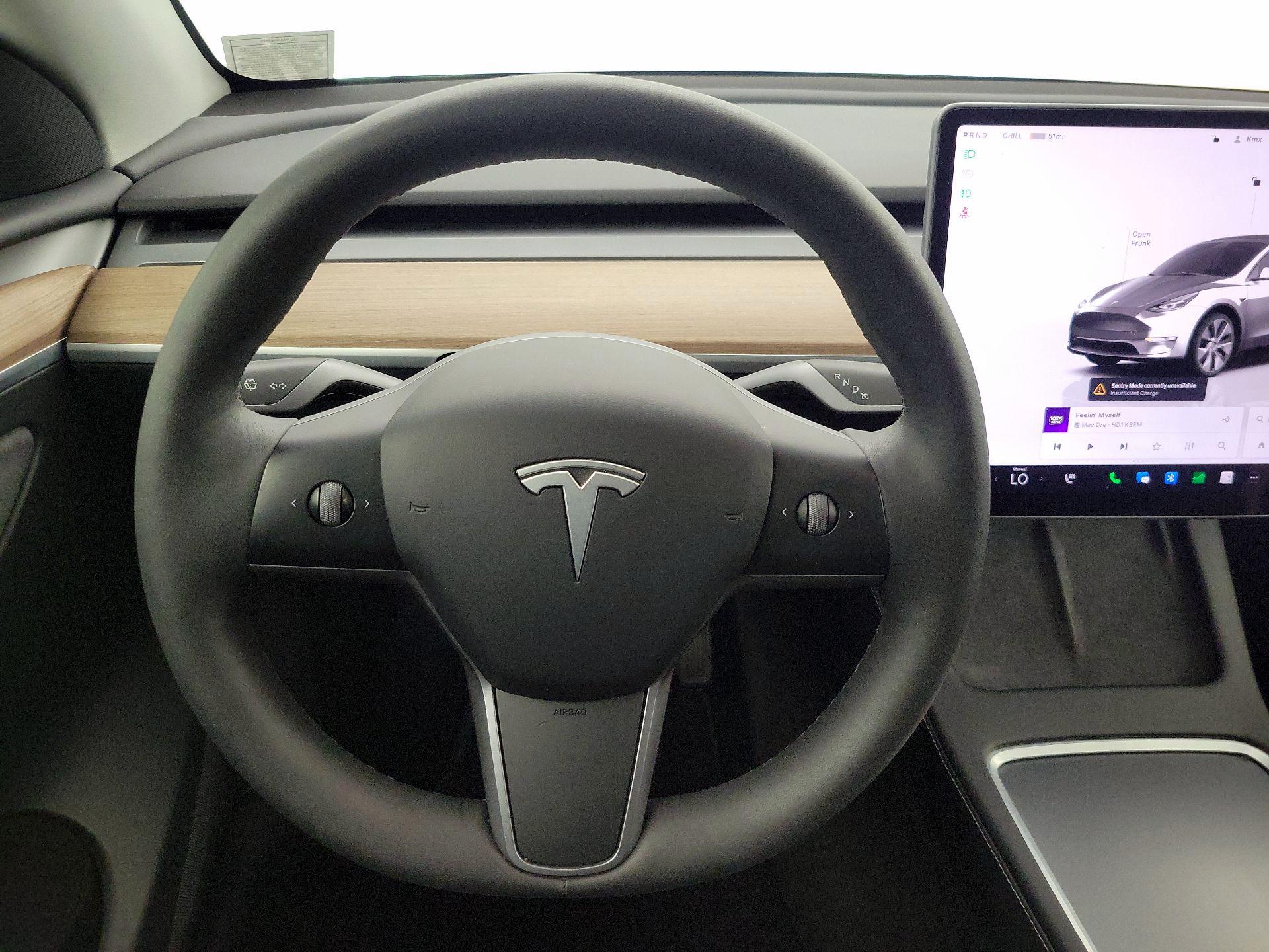 Thumbnail: 2023 Tesla Model Y - 10