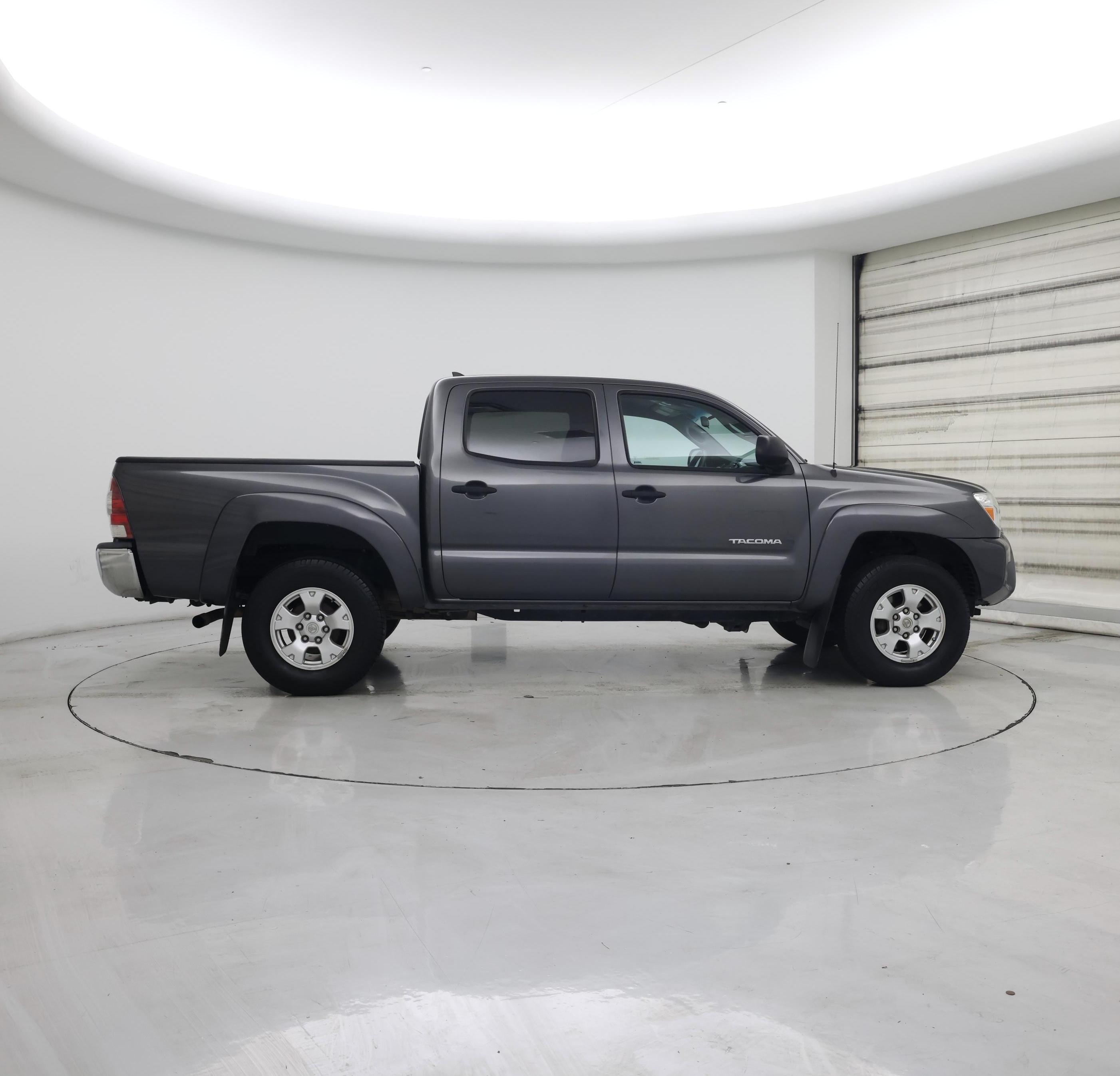 Thumbnail: 2014 Toyota Tacoma - 7