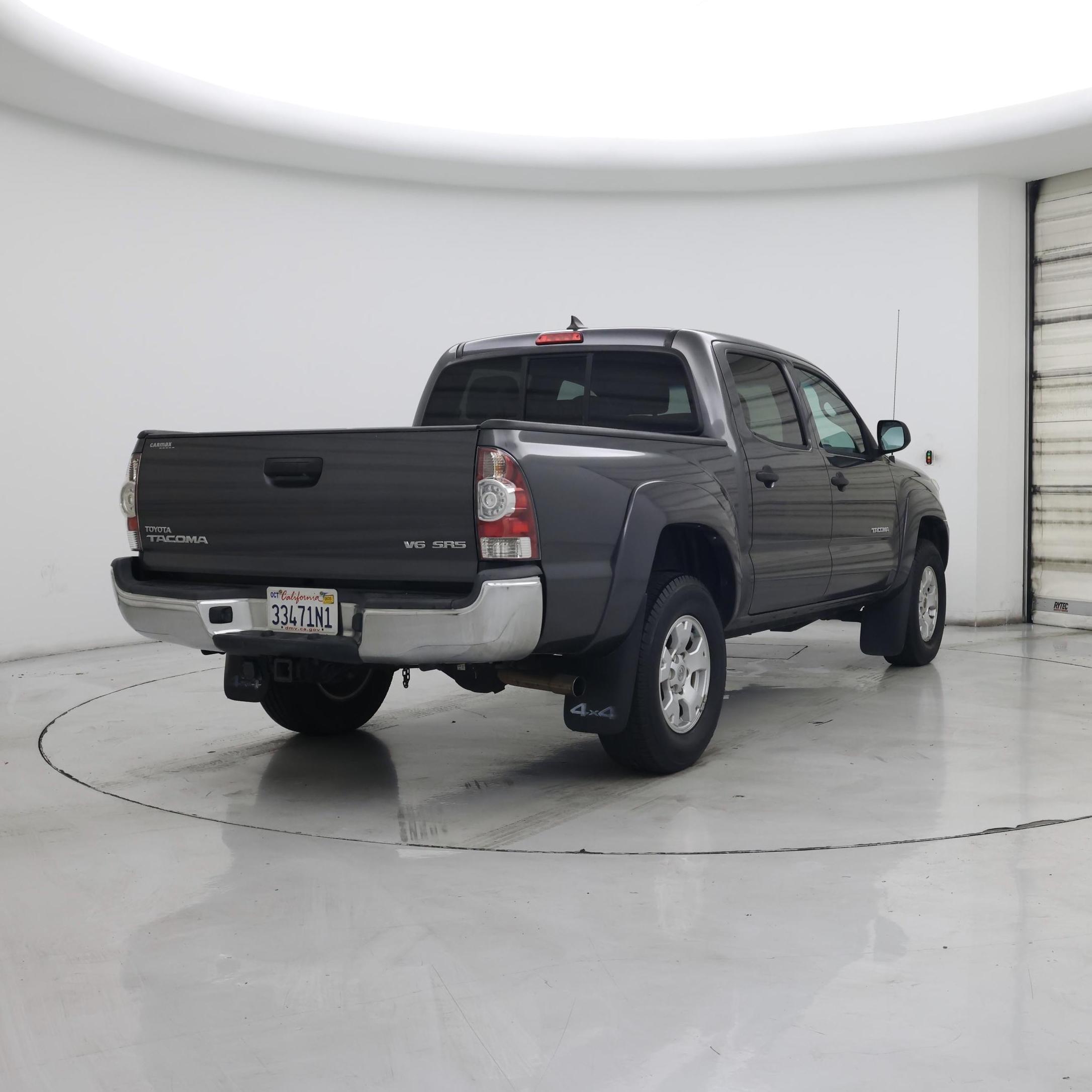 Thumbnail: 2014 Toyota Tacoma - 8