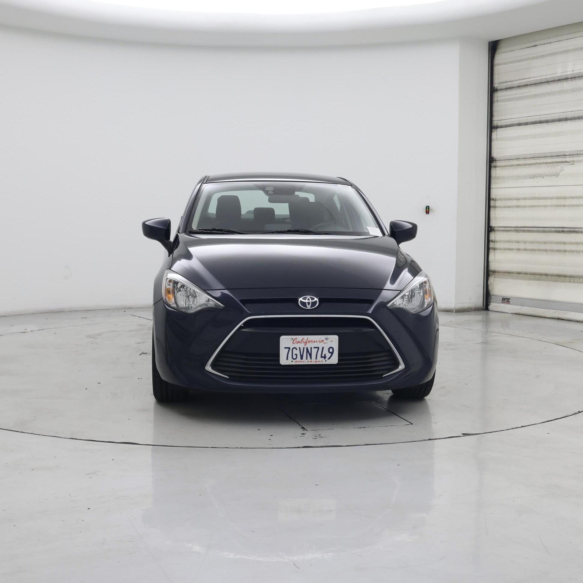 Thumbnail: 2017 Toyota Yaris iA - 5