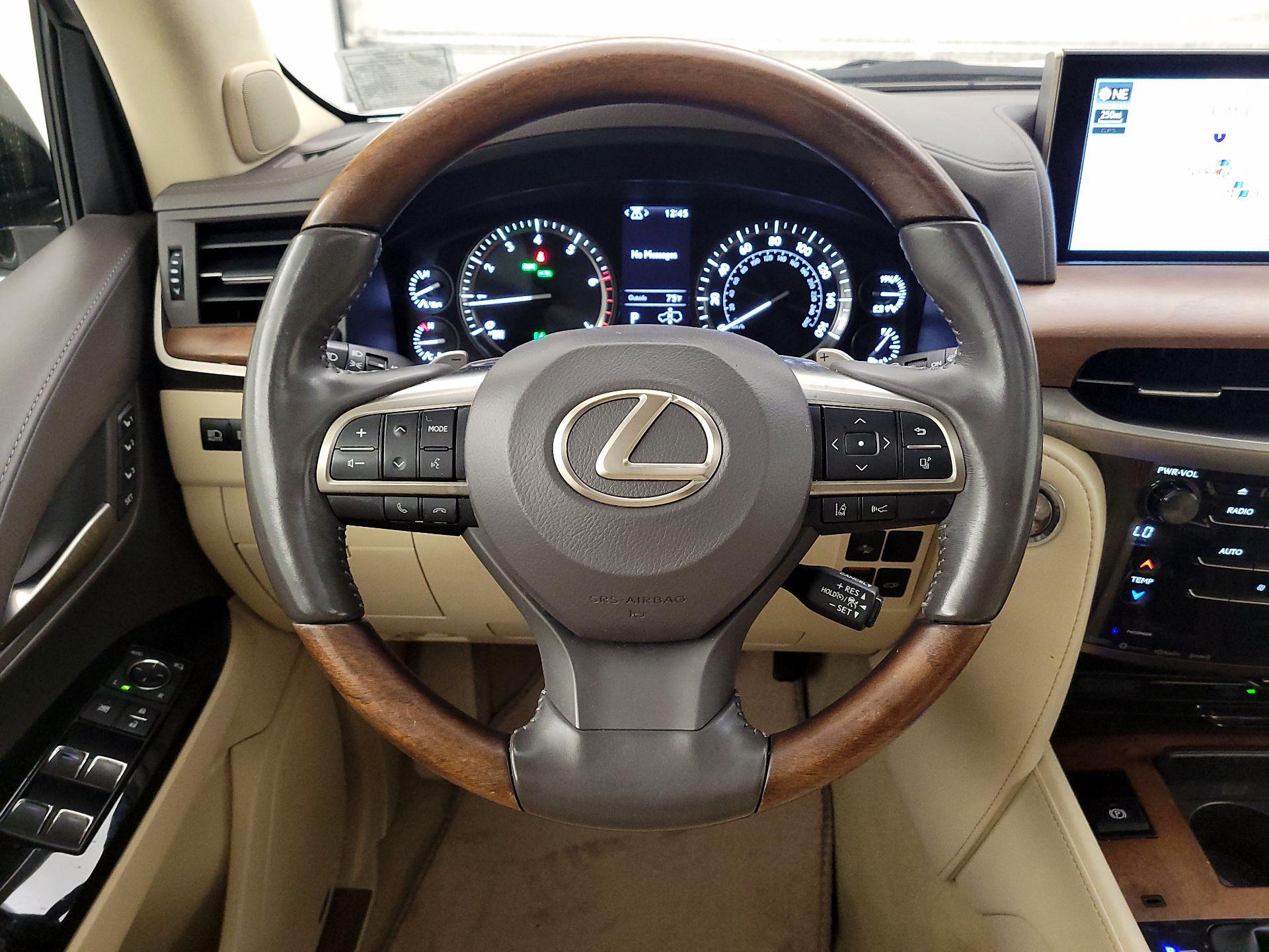 Thumbnail: 2020 Lexus LX - 10
